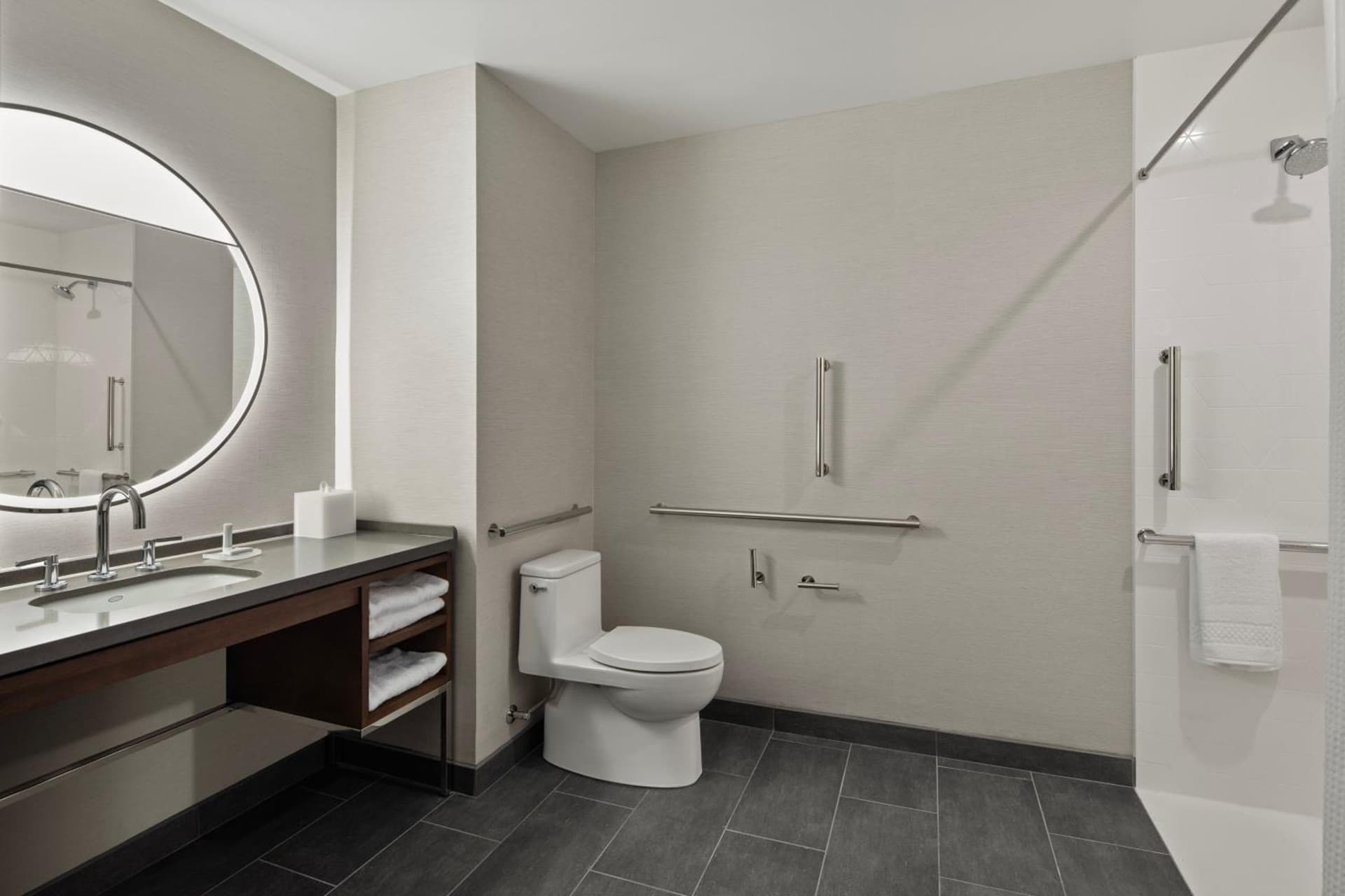 Courtyard by Marriott St Paul Downtown gallery photo in Saint Paul, MN — image 19