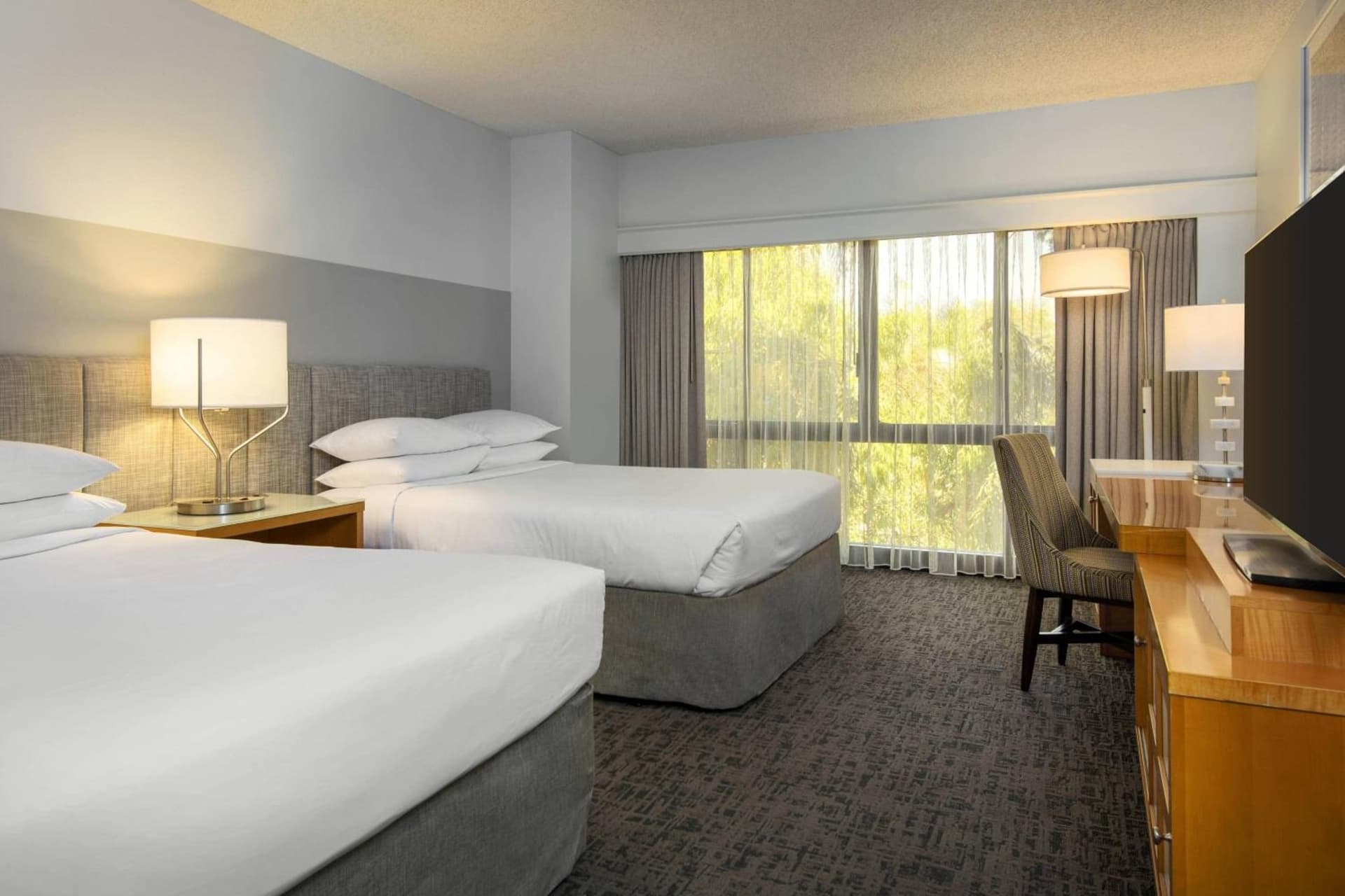 Renaissance Palm Springs Hotel gallery photo in Palm Springs, CA — image 43