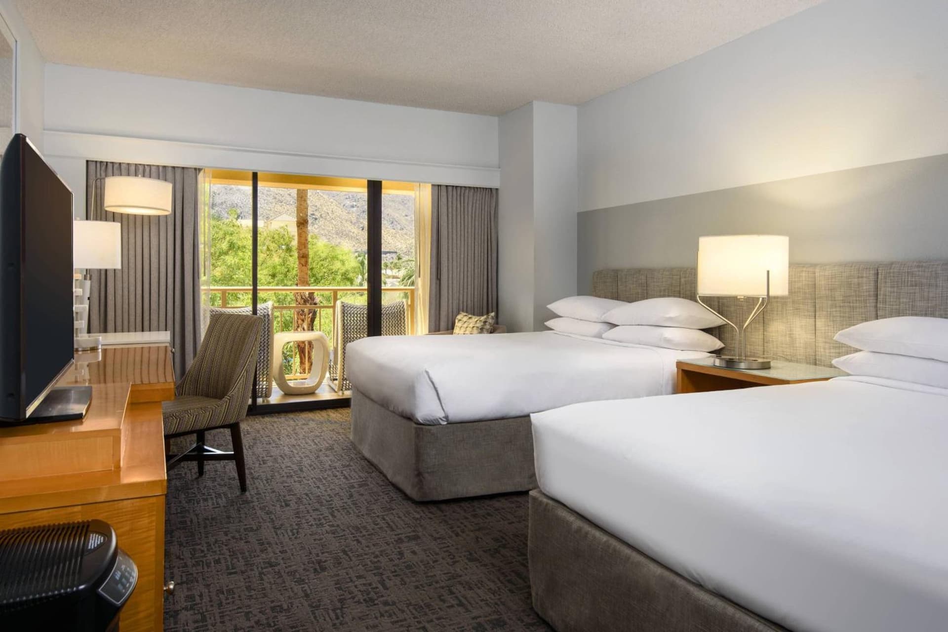 Renaissance Palm Springs Hotel gallery photo in Palm Springs, CA — image 13