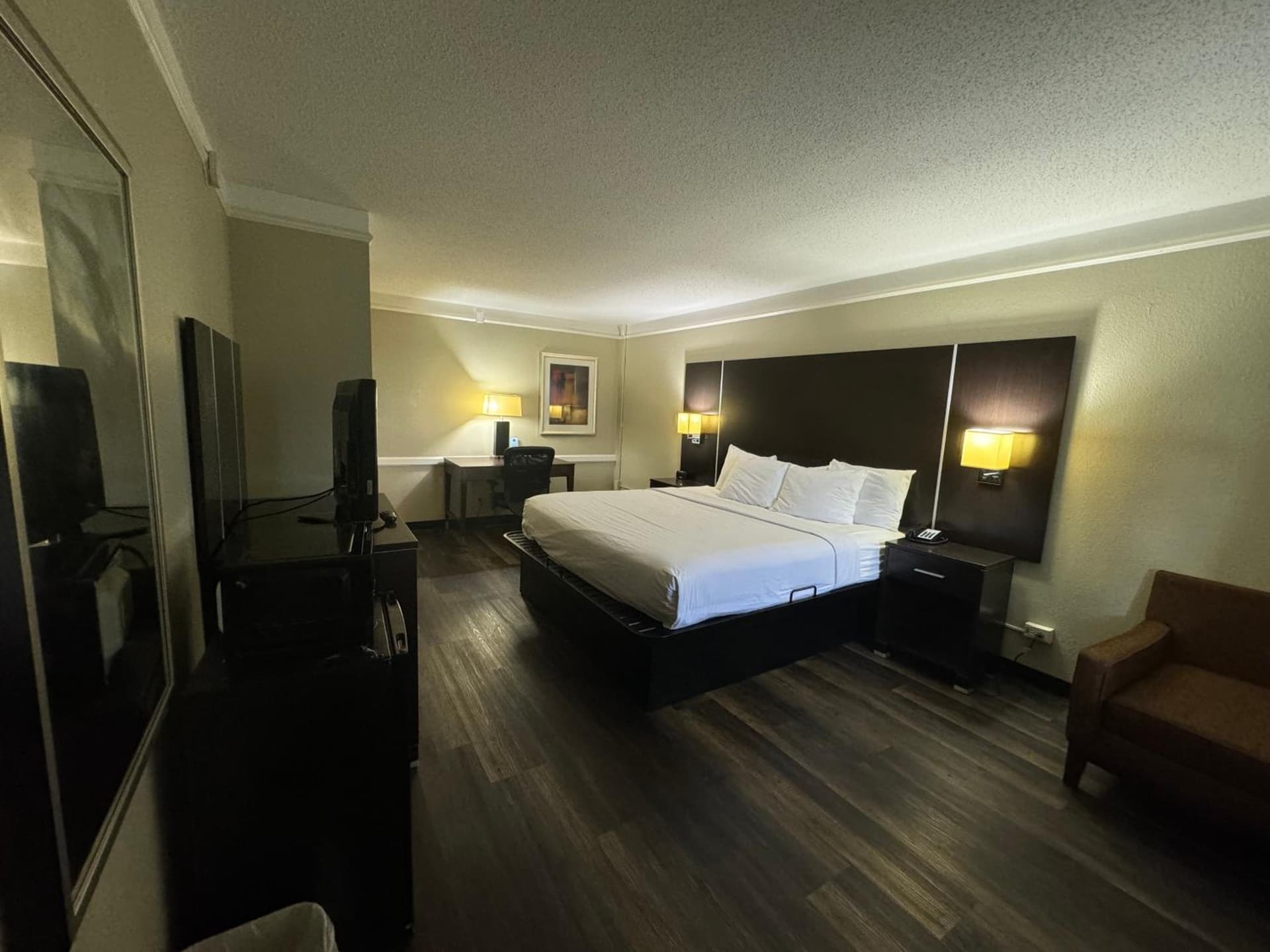 Quality Inn & Suites Tuscaloosa near University gallery photo in Tuscaloosa, AL — image 37