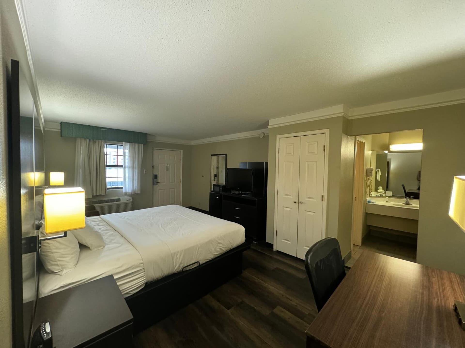 Quality Inn & Suites Tuscaloosa near University gallery photo in Tuscaloosa, AL — image 64