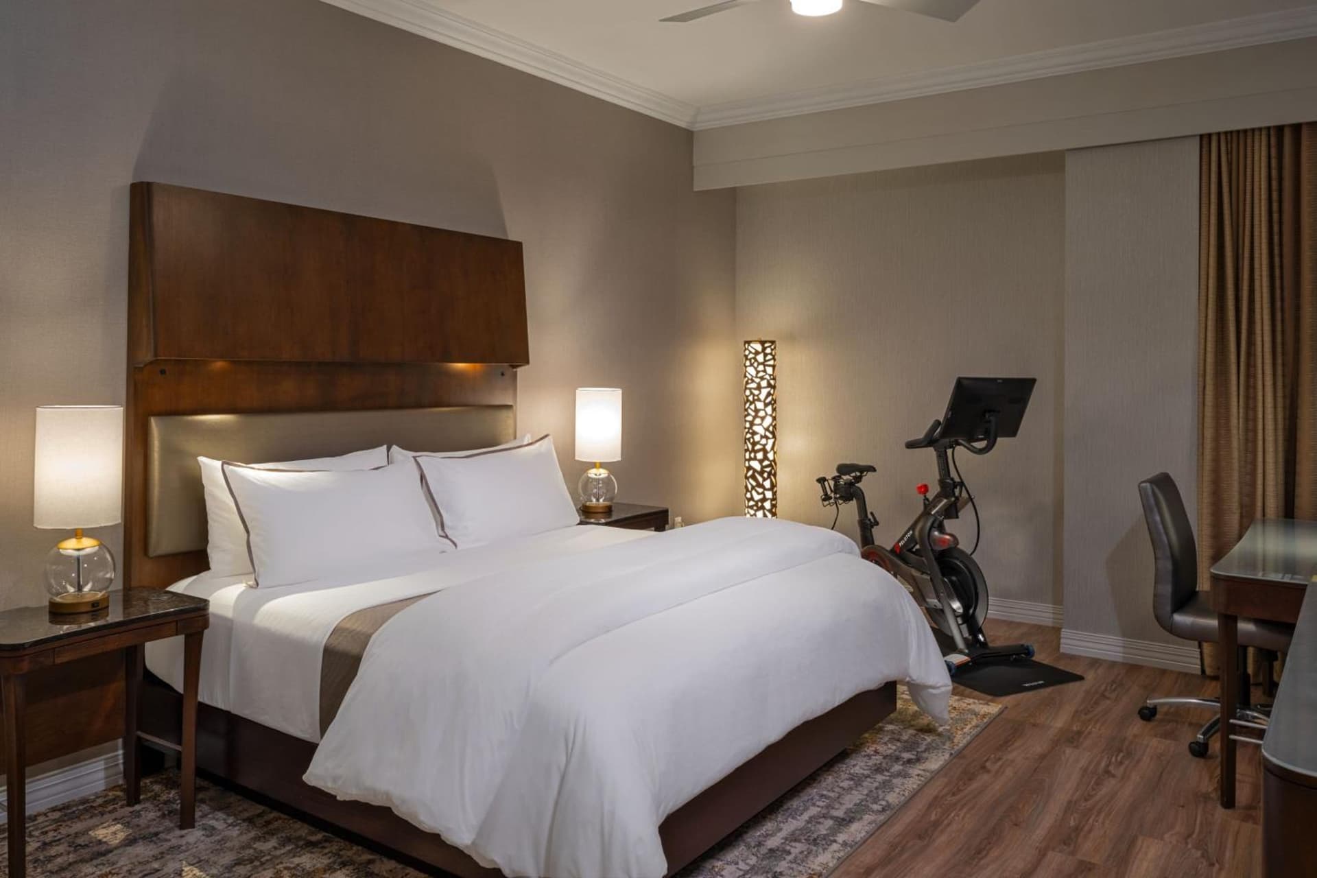 The Westin Houston Downtown gallery photo in Houston, TX — image 13