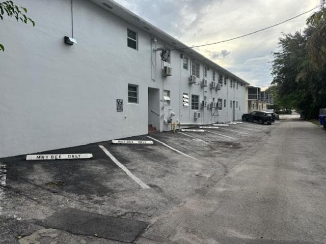 May-Dee Suites in Florida gallery photo in Hollywood, FL — image 59