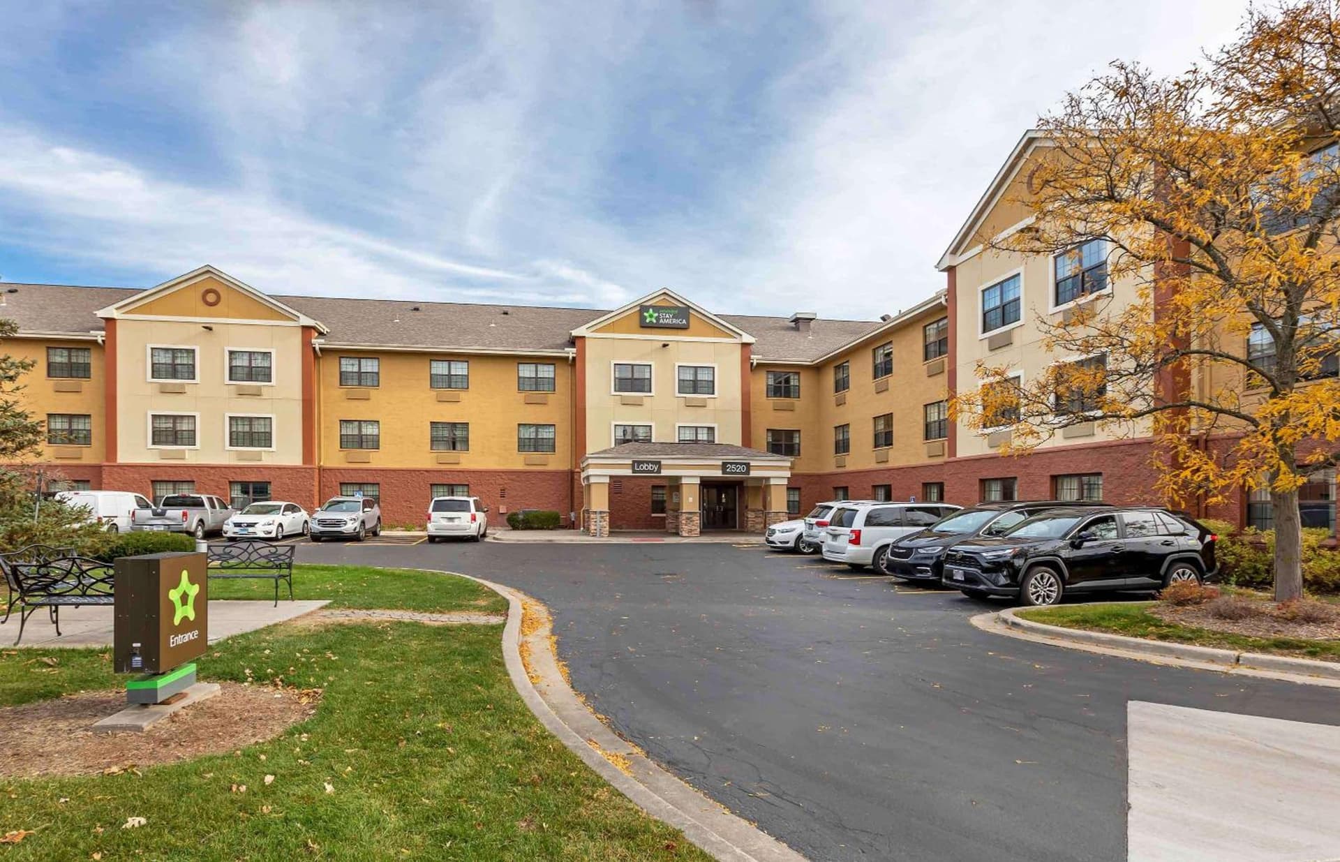 Extended Stay America Select Suites - Milwaukee - Waukesha property views in Waukesha, WI — gallery photo 3