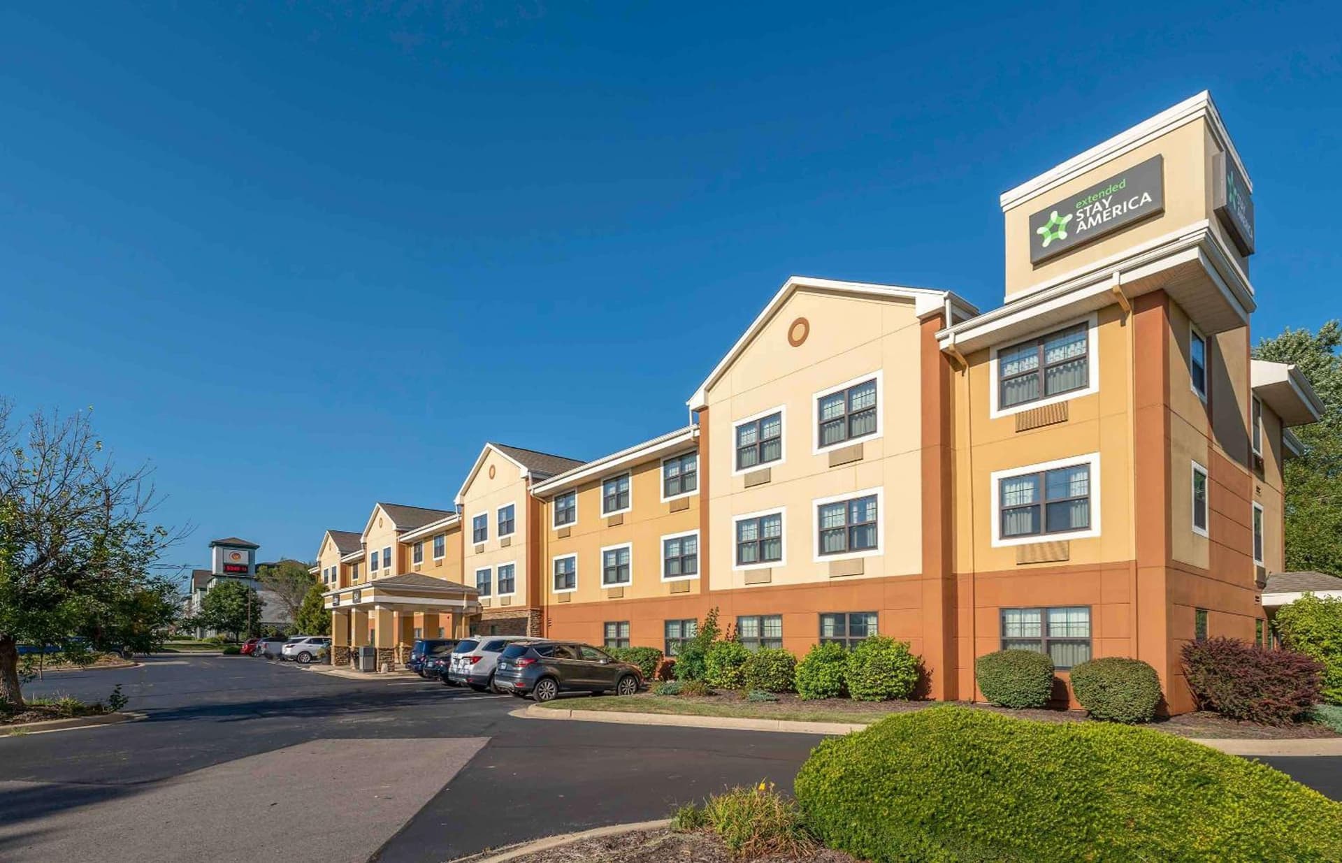 Extended Stay America Select Suites - St Louis - O' Fallon, IL featured exterior or lobby in O'Fallon, IL — similar hotel