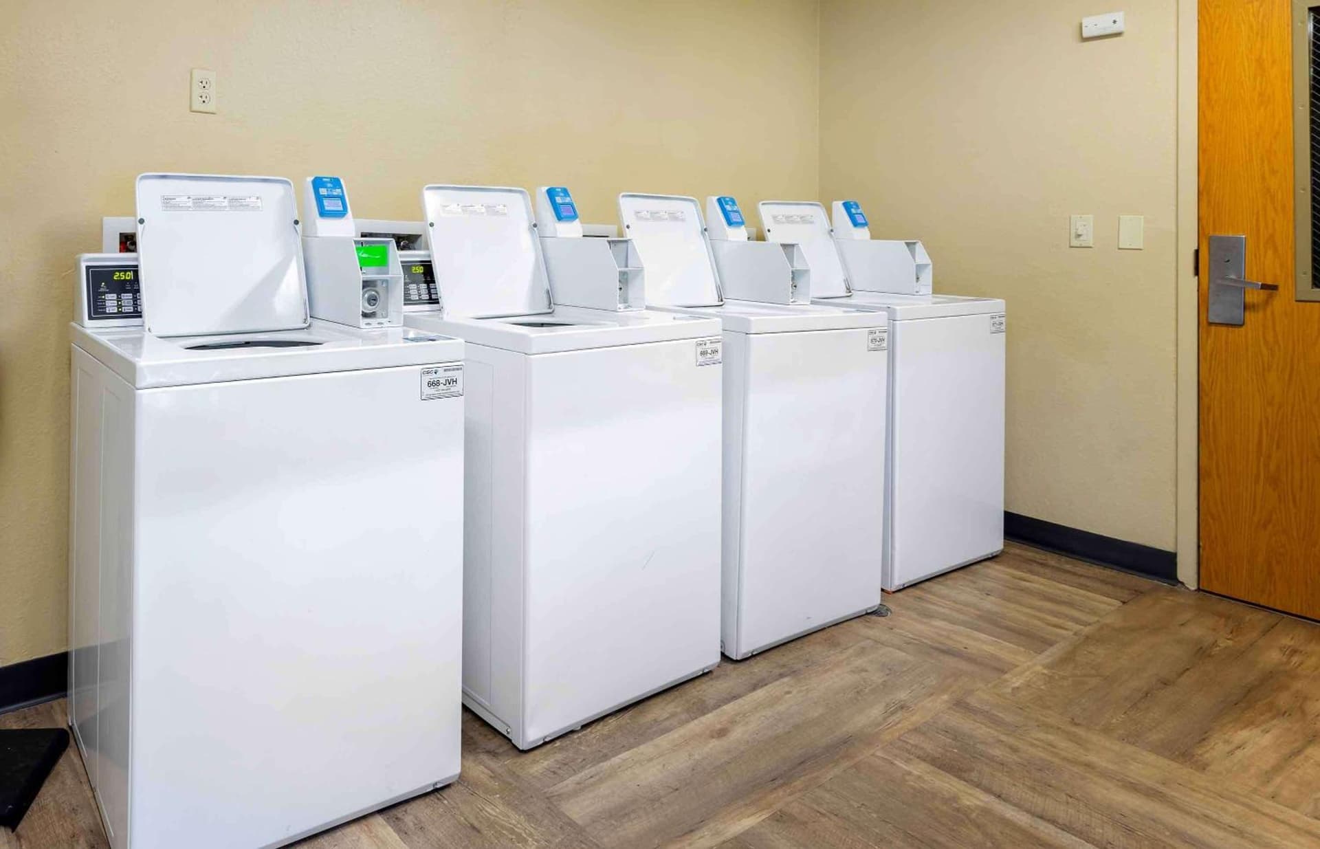 Extended Stay America Select Suites - Austin - Round Rock - North gallery photo in Round Rock, TX — image 30