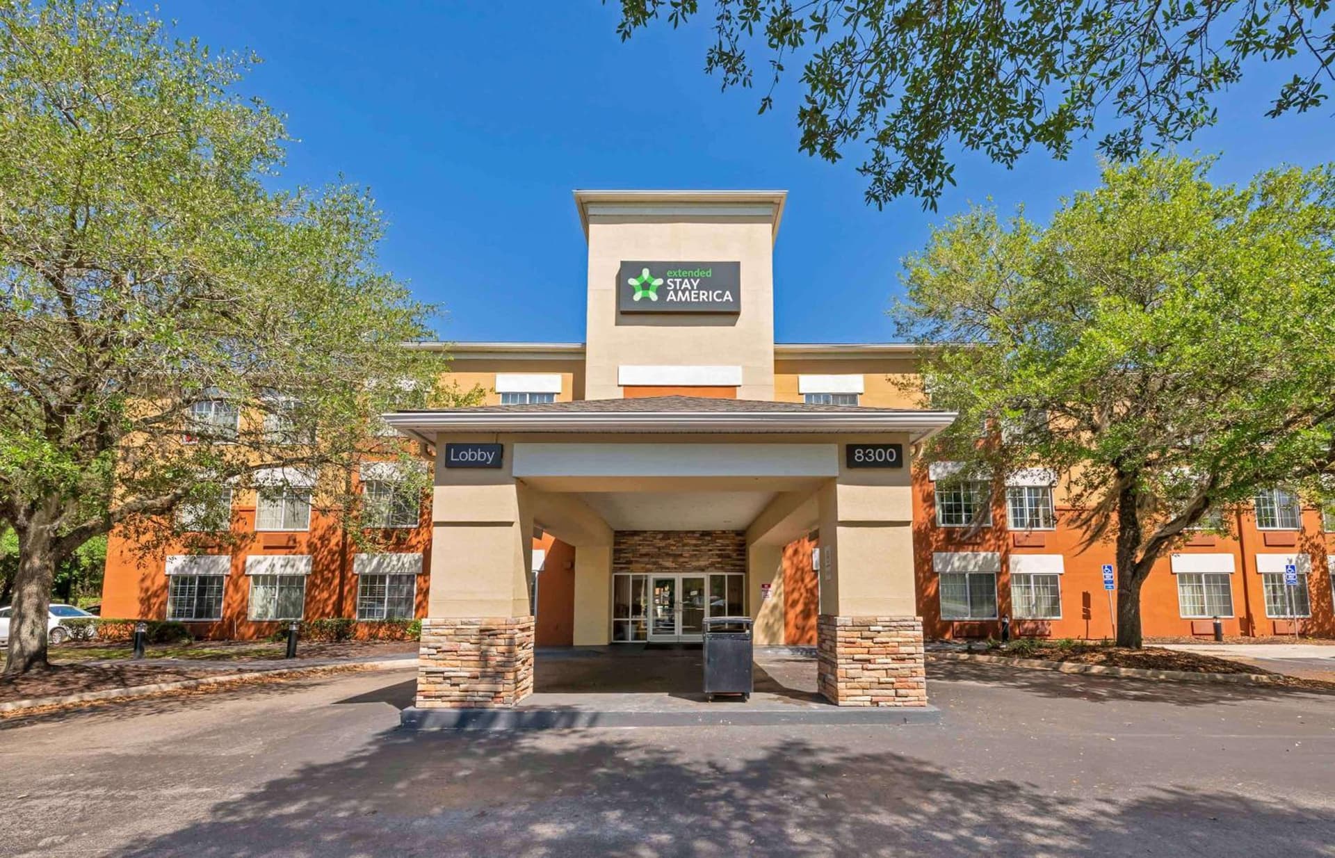 Extended Stay America Select Suites - Jacksonville - Baymeadows featured exterior or lobby in Jacksonville, FL — similar hotel