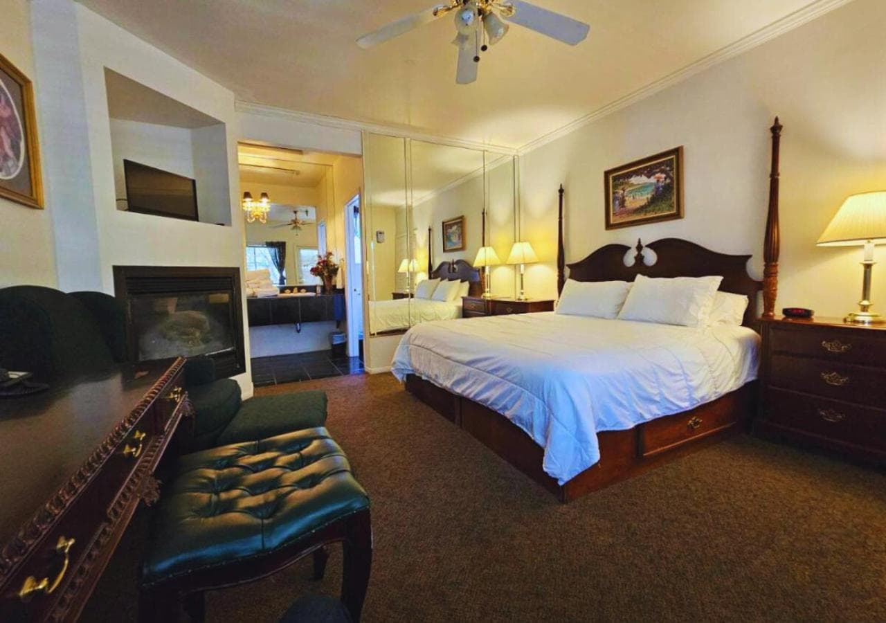 Alhatti Christian Resort gallery photo in Idyllwild, CA — image 14