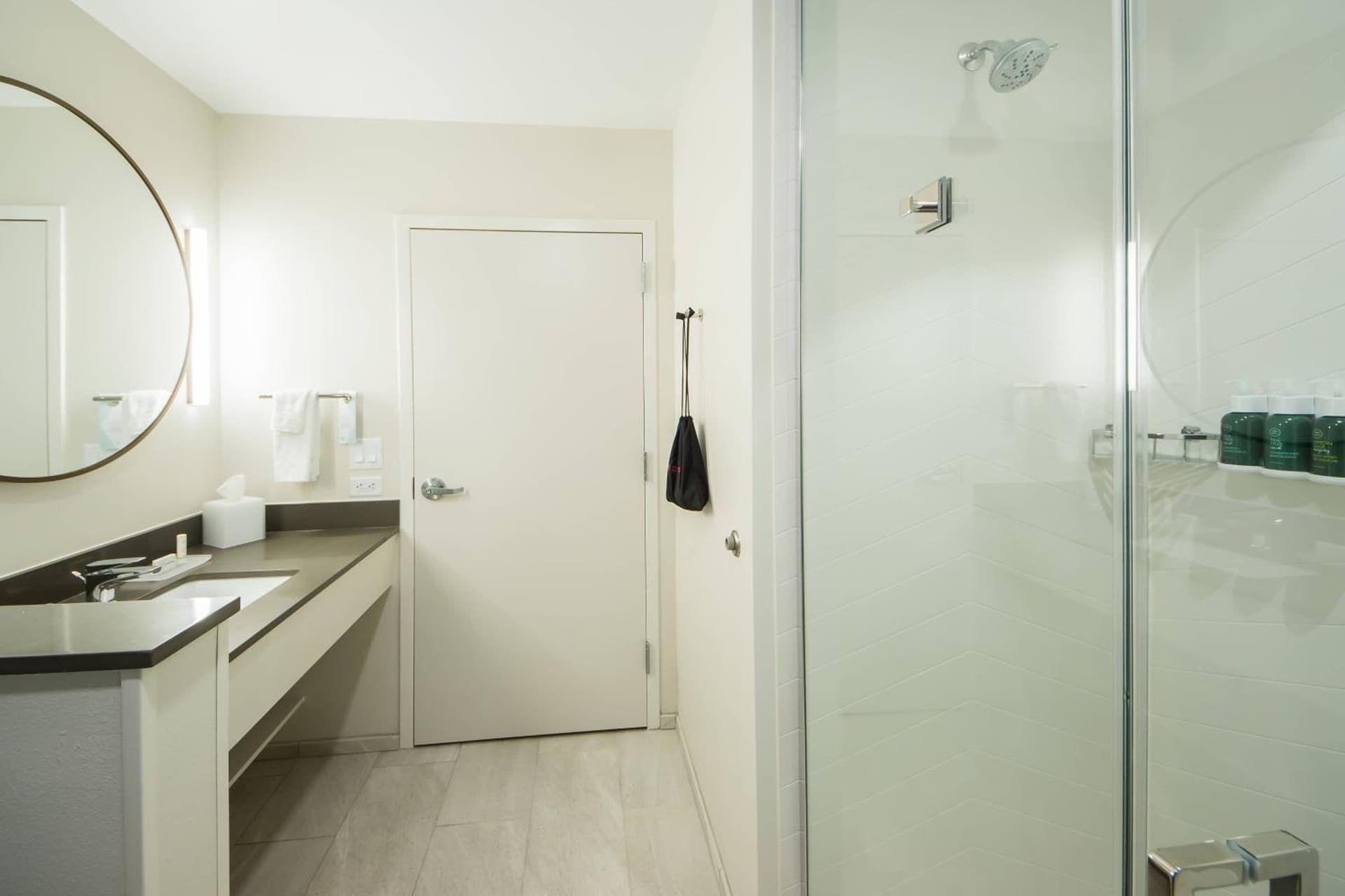 Fairfield Inn & Suites by Marriott Melbourne Viera Town Center interior in Melbourne, FL — gallery photo 2