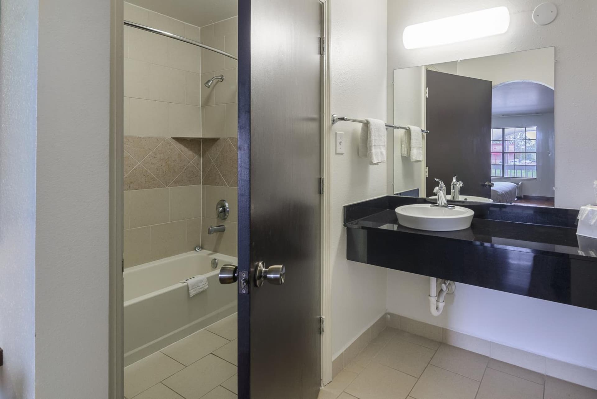 Motel 6-Canton, TX gallery photo in Canton, TX — image 6