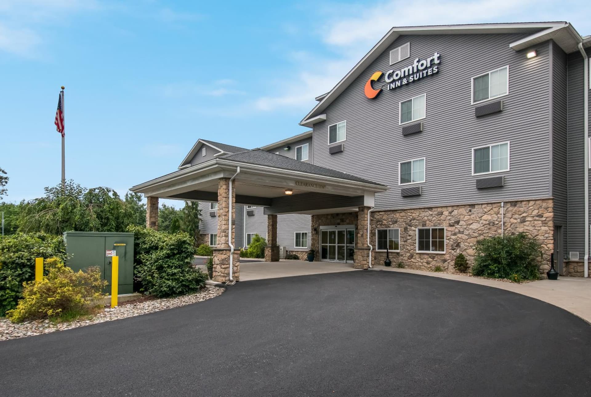 Comfort Inn & Suites Barnesville - Frackville — hotel in Heckscherville, Pennsylvania
