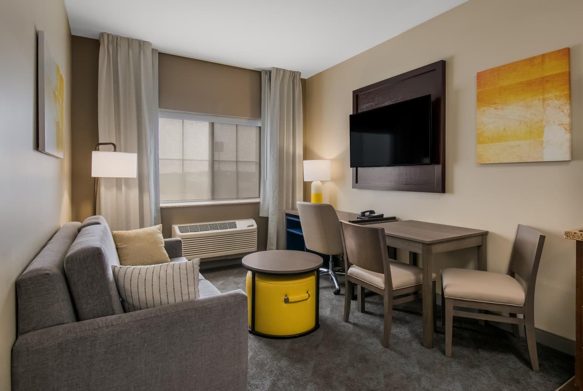 Comfort Inn & Suites Barnesville - Frackville gallery photo in Barnesville, PA — image 11