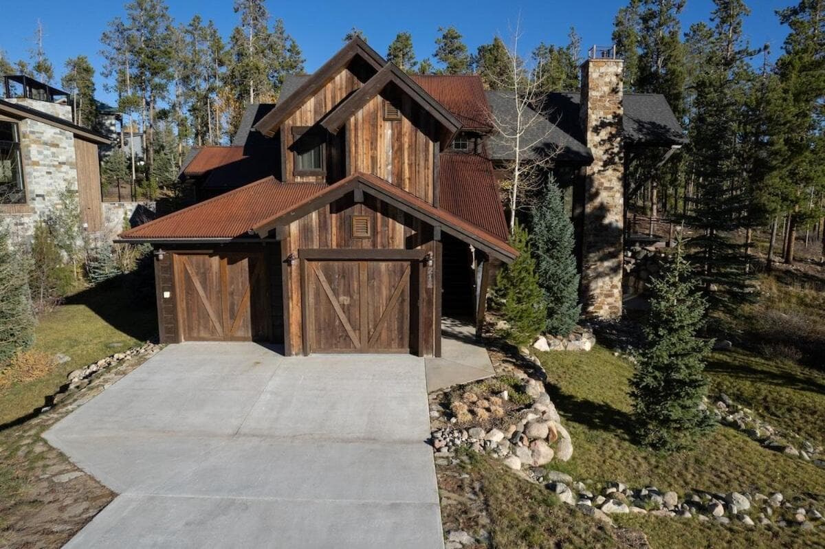 Mountain Retreat featured exterior or lobby in Frisco, CO — similar hotel