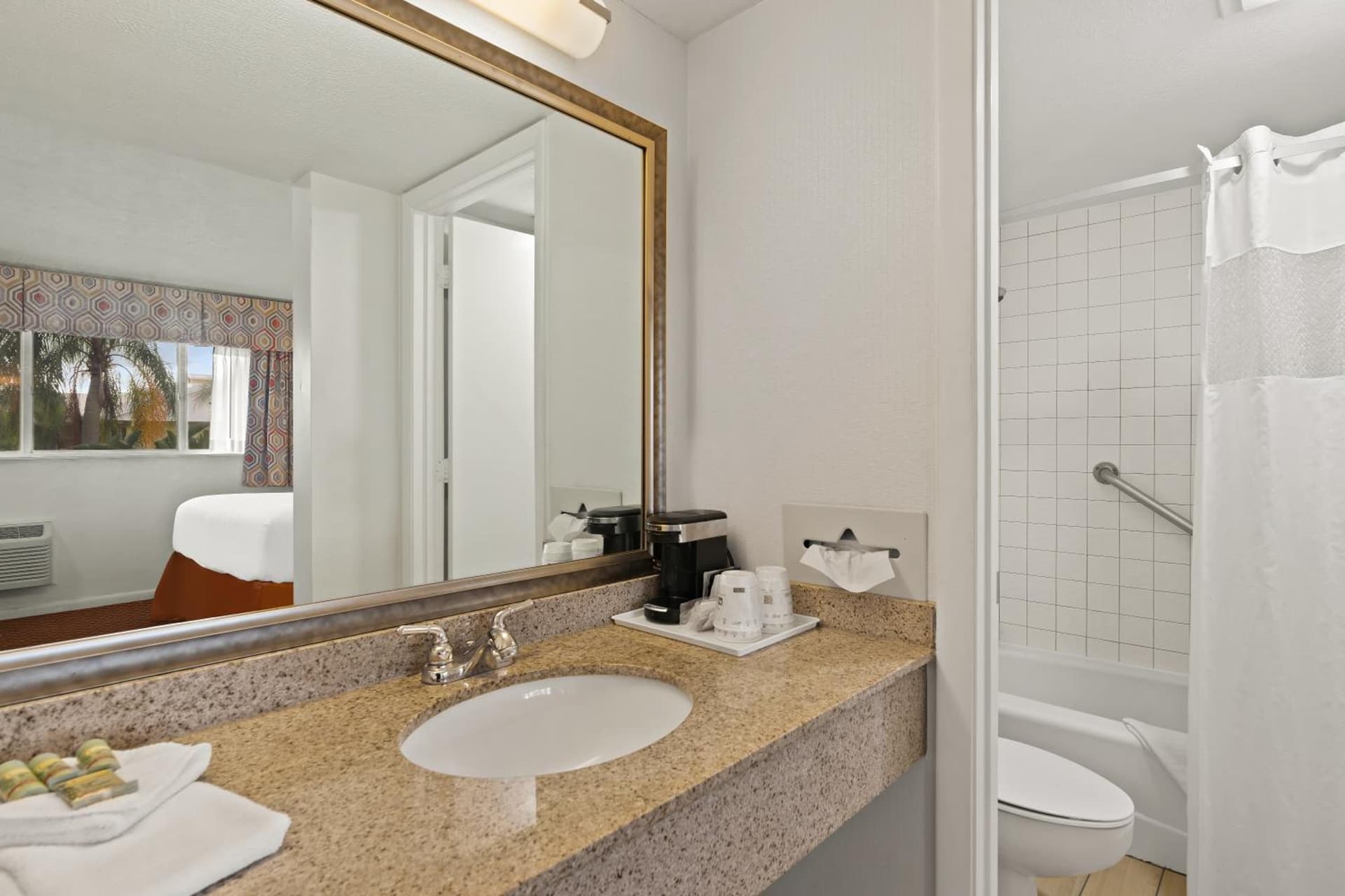 Best Western Port St. Lucie gallery photo in Port Saint Lucie, FL — image 6