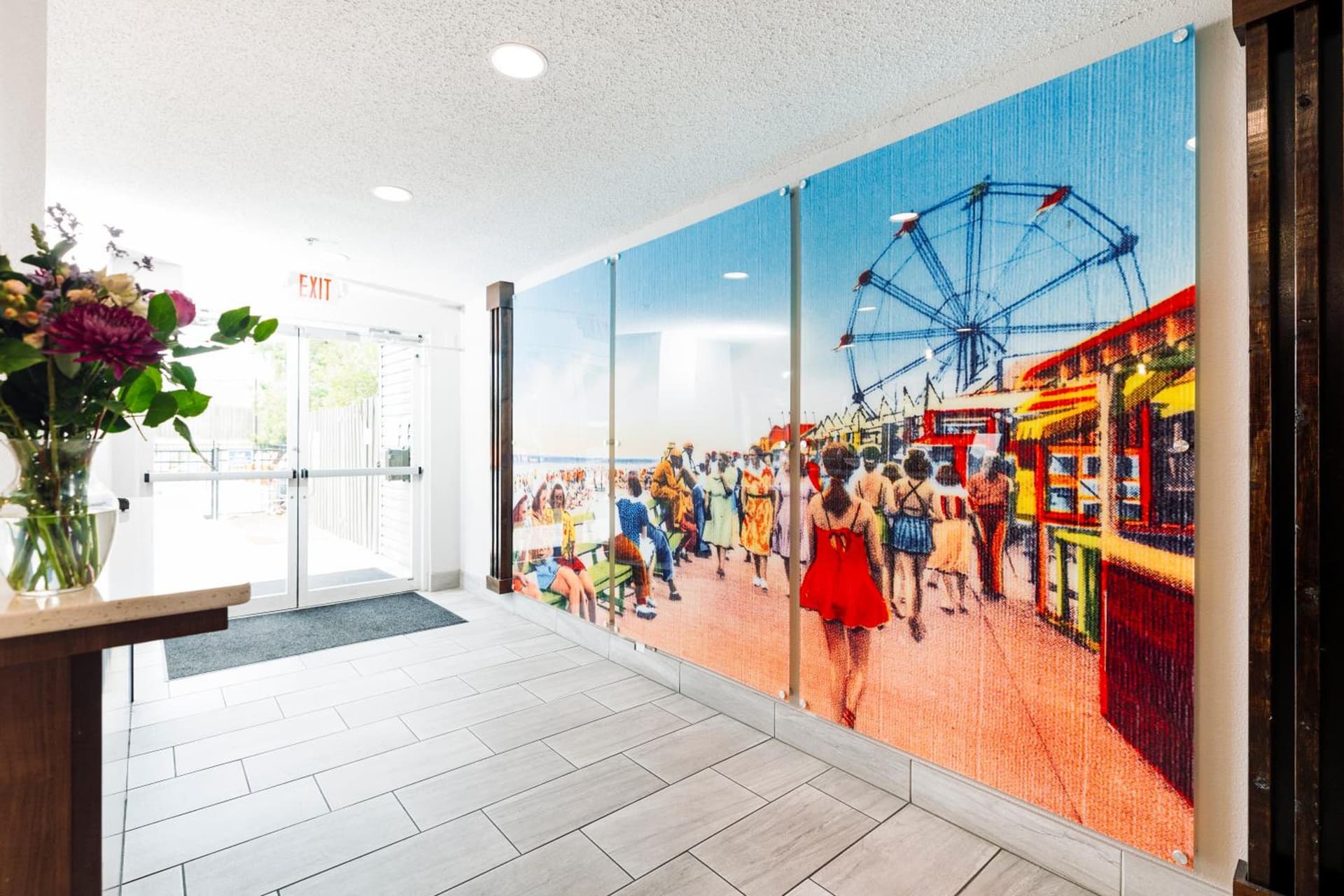 The Windstar Hotel - Carolina Beach gallery photo in Carolina Beach, NC — image 35