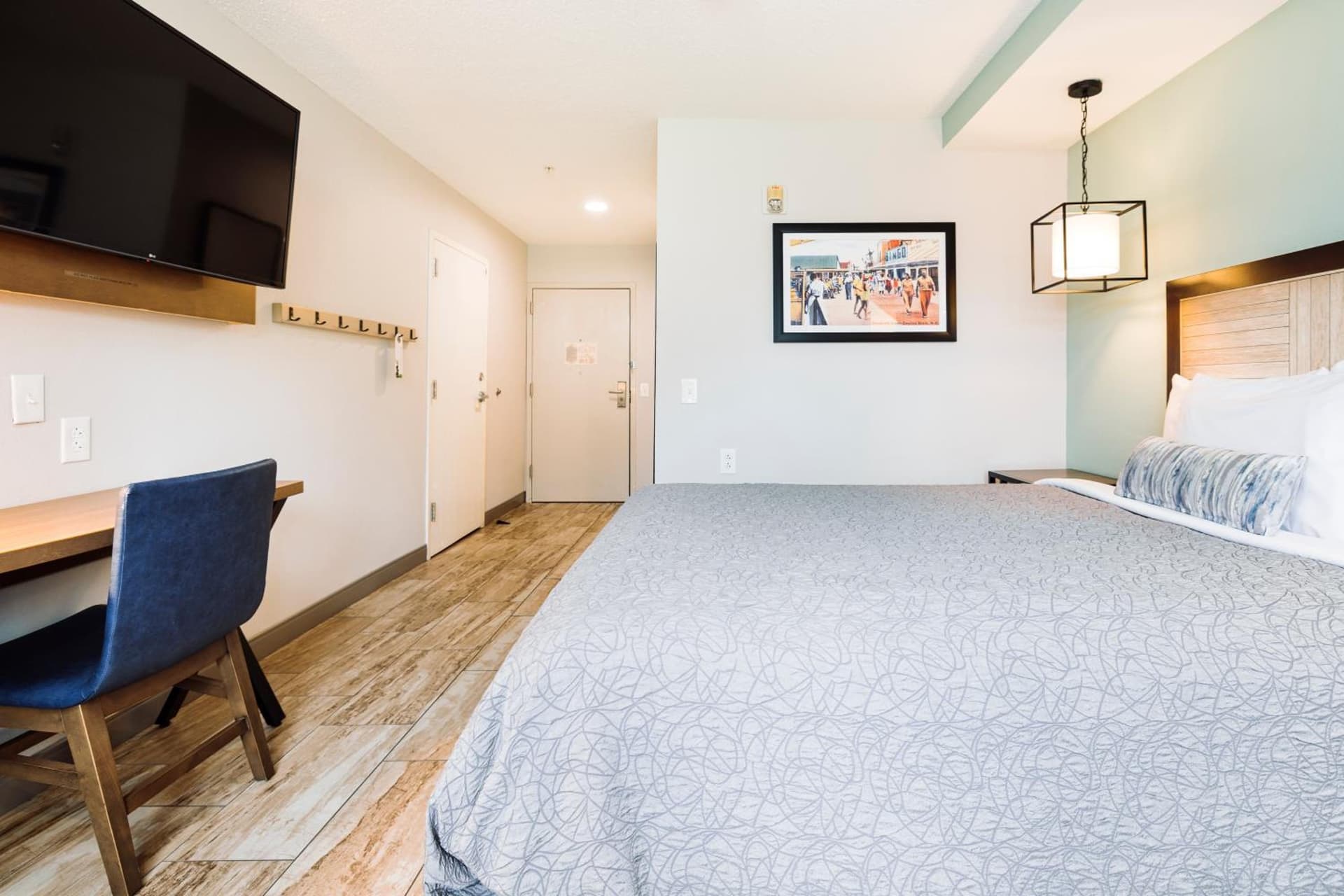 The Windstar Hotel - Carolina Beach gallery photo in Carolina Beach, NC — image 17
