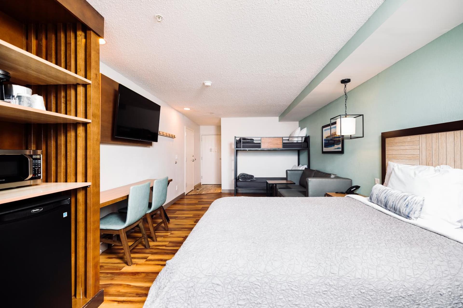 The Windstar Hotel - Carolina Beach gallery photo in Carolina Beach, NC — image 42