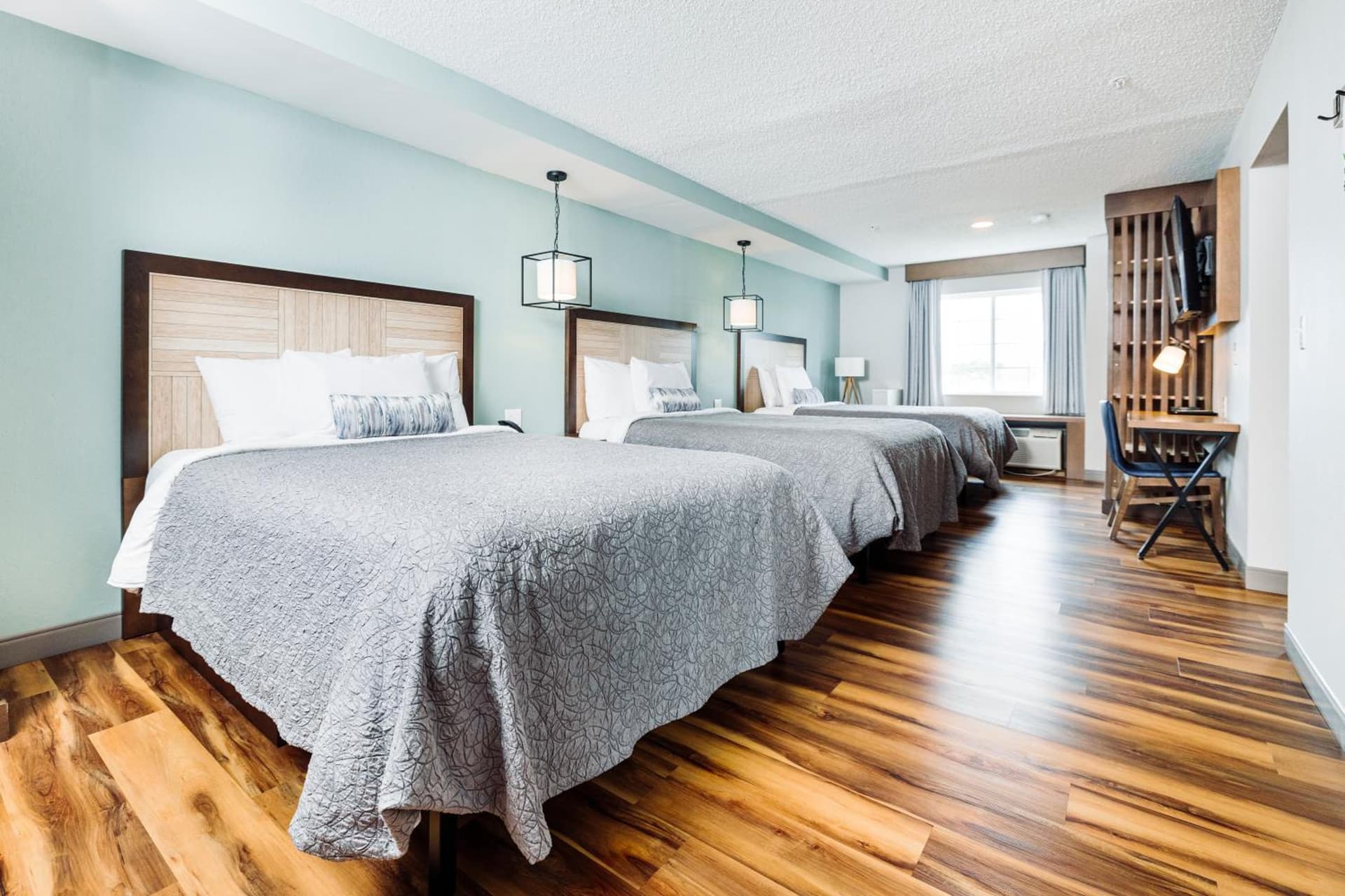 The Windstar Hotel - Carolina Beach gallery photo in Carolina Beach, NC — image 12