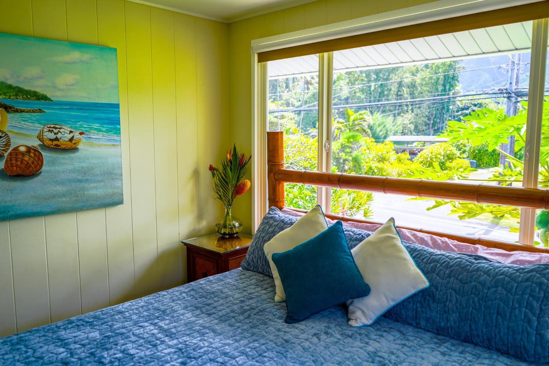 Hawaiian Surf House featured exterior or lobby in Hauula, HI — similar hotel