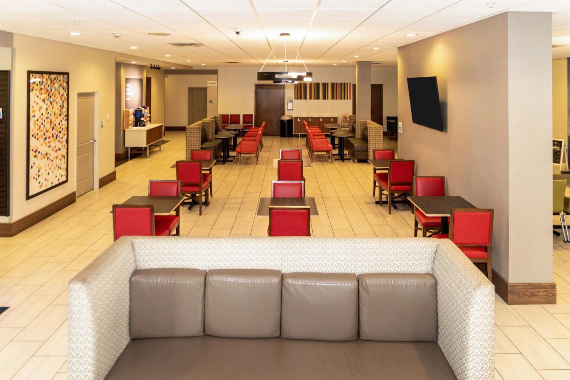 Holiday Inn Express - Grand Island by IHG gallery photo in Niagara Falls, NY — image 11