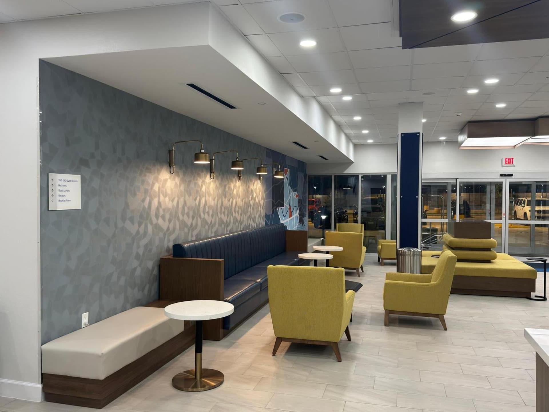 Holiday Inn Express Corpus Christi - Beachfront by IHG gallery photo in Corpus Christi, TX — image 89