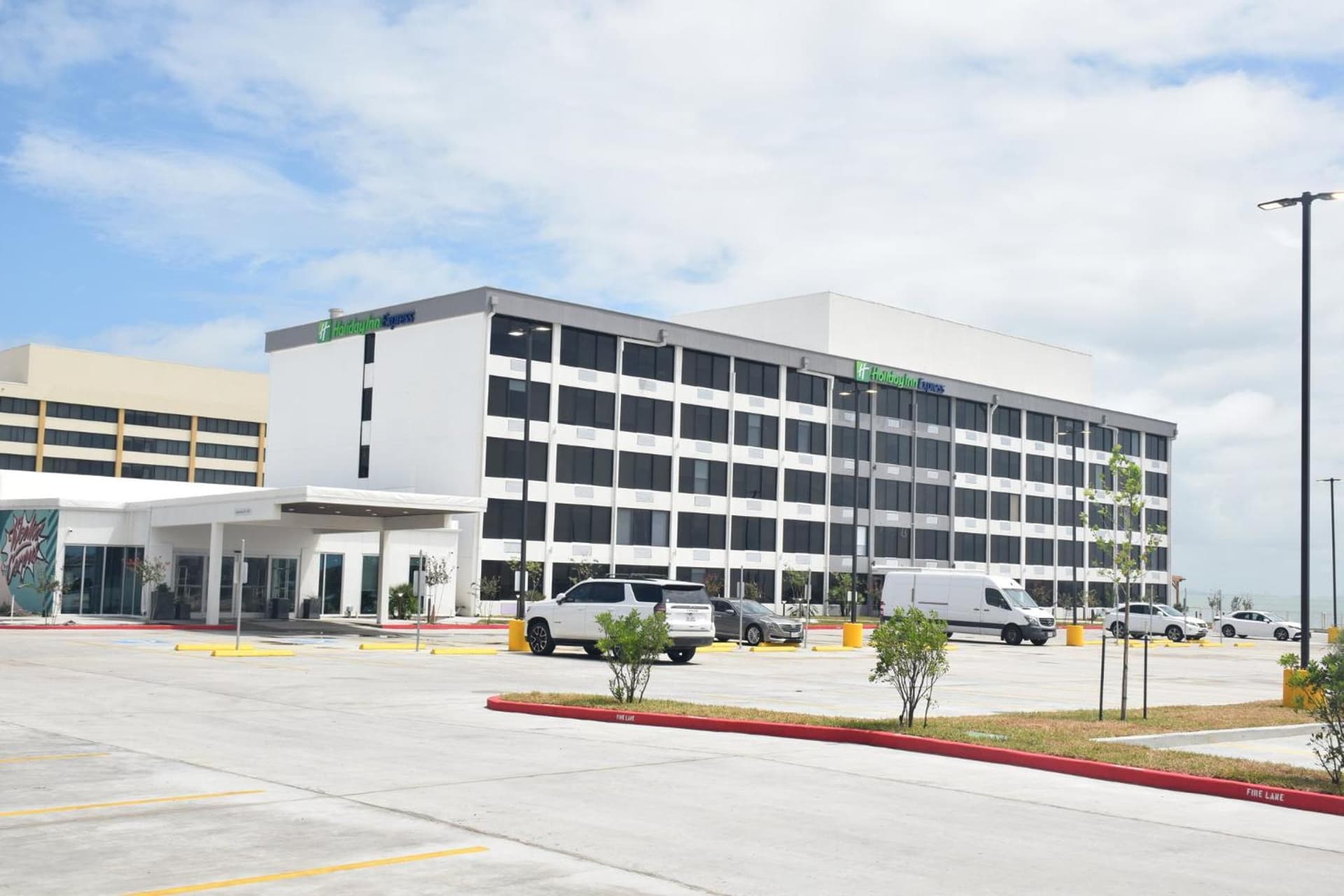 Holiday Inn Express Corpus Christi - Beachfront by IHG gallery photo in Corpus Christi, TX — image 23