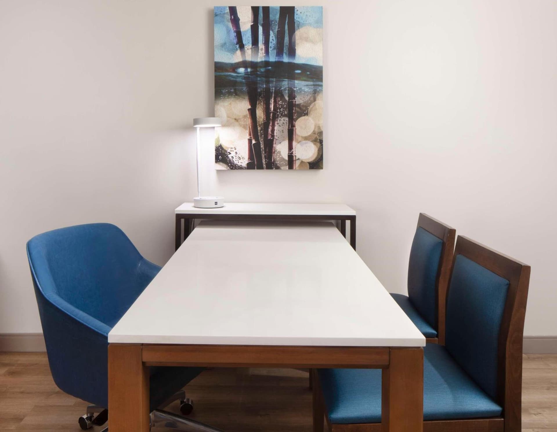 Embassy Suites By Hilton Sarasota gallery photo in Sarasota, FL — image 7