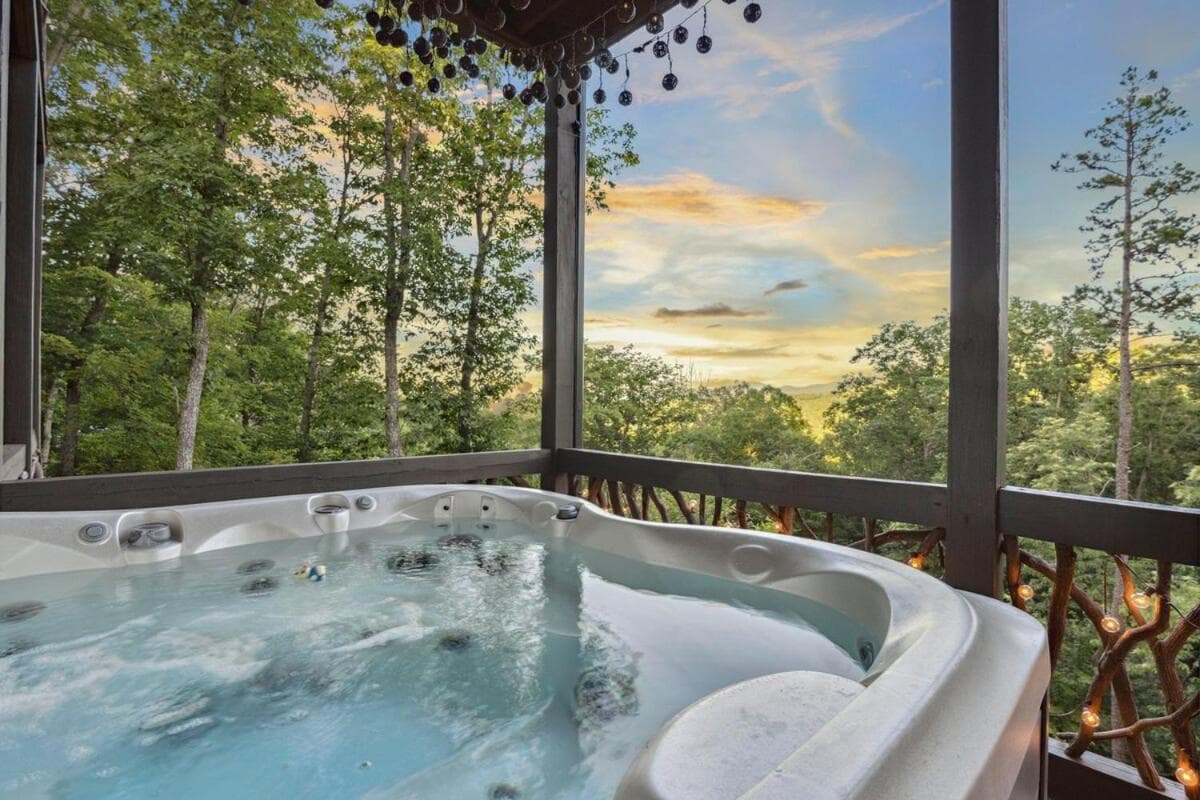 Gaga Heights property views in Blue Ridge, GA — gallery photo 3