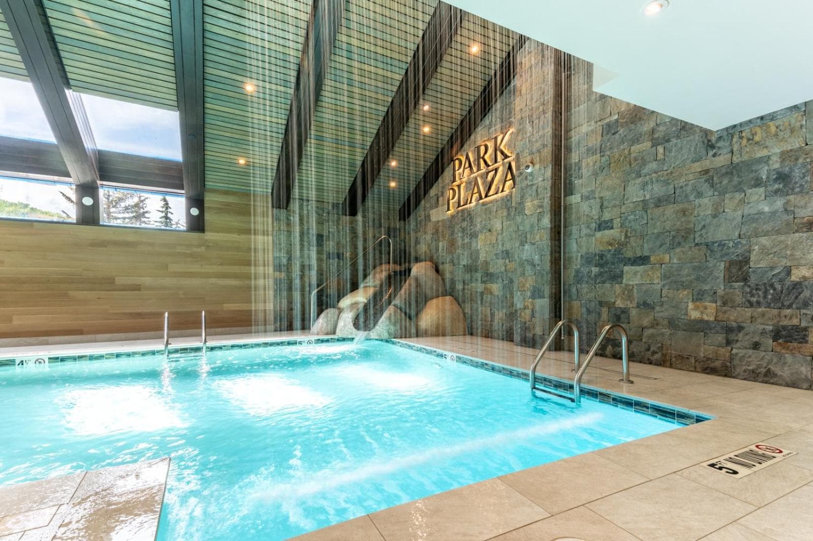 Park Plaza Beaver Creek property views in Beaver Creek, CO — gallery photo 3