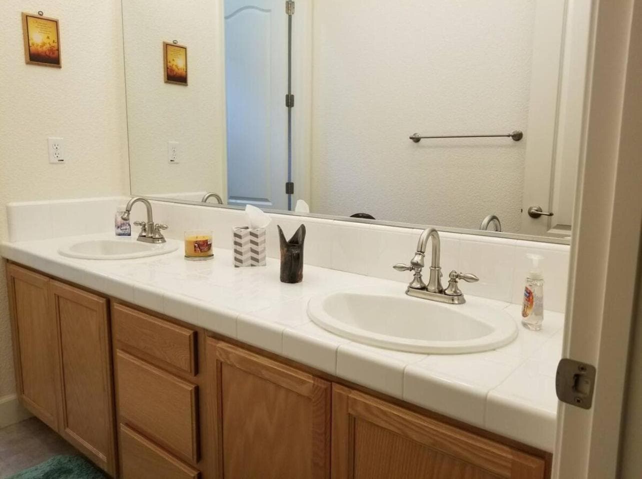 Comfort and Style Queen bedroom gallery photo in Vacaville, CA — image 11