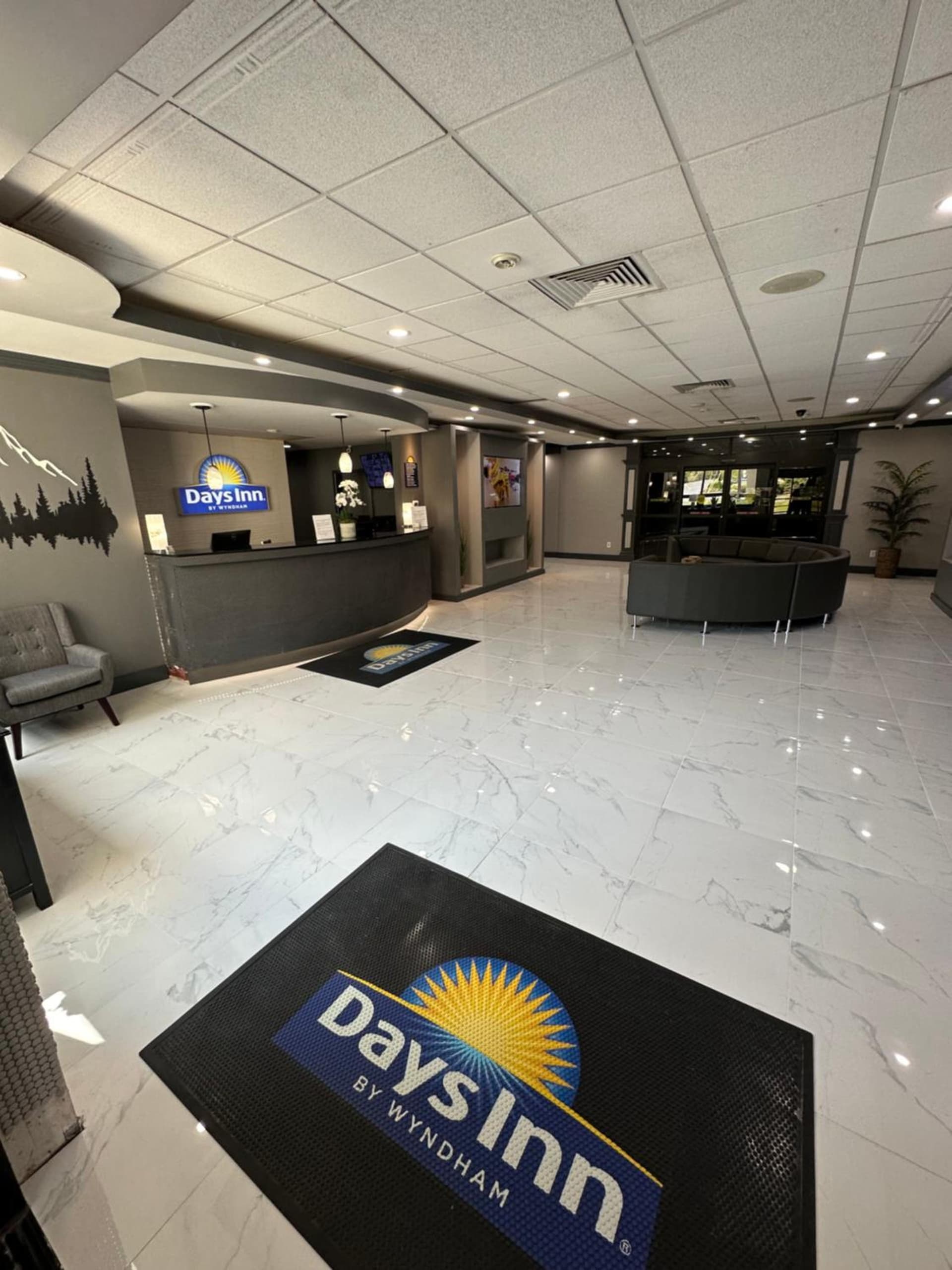 Days Inn by Wyndham Liberty gallery photo in Ferndale — image 6