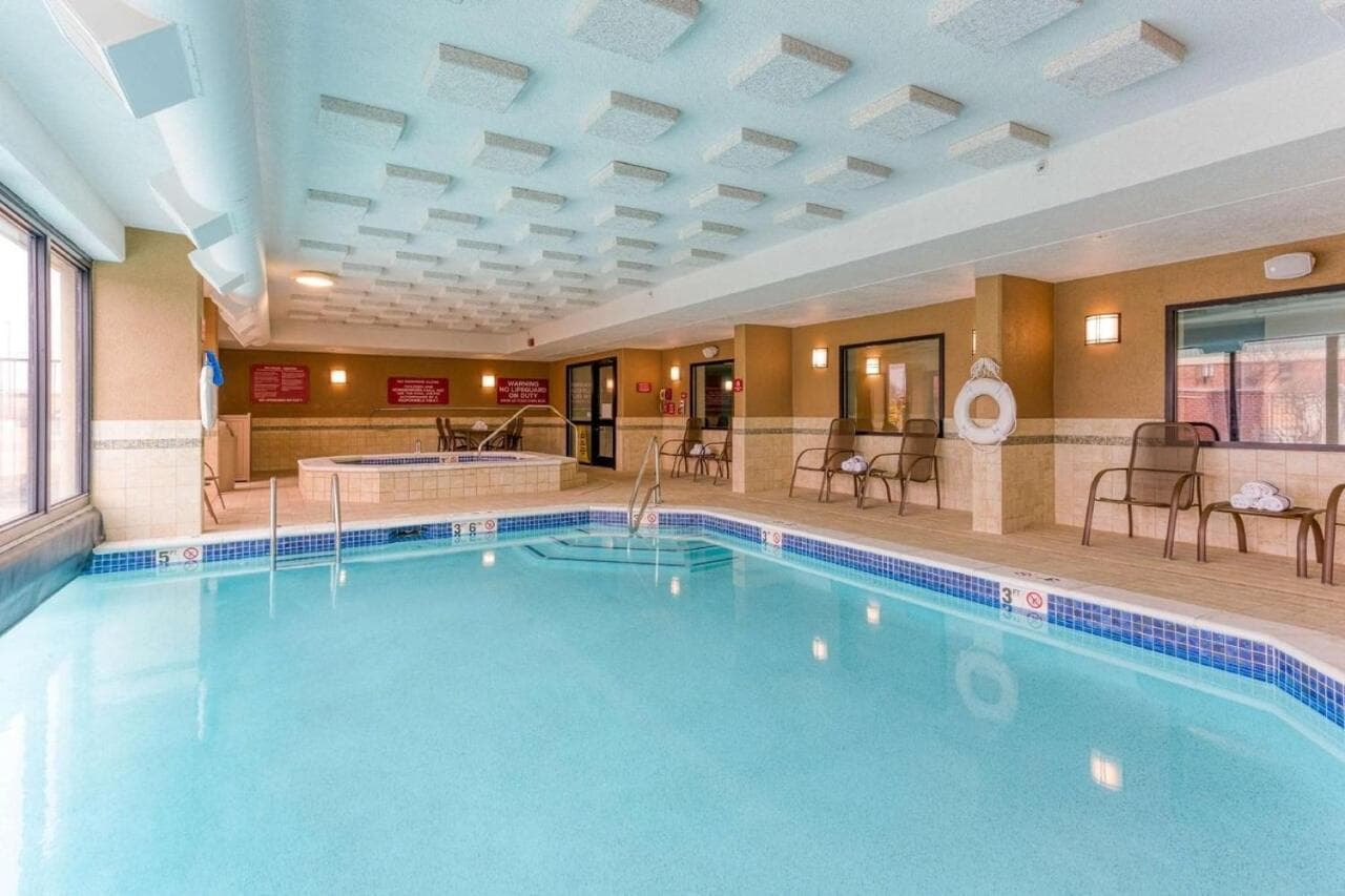 Heritage Inn & Suites St Louis Fenton, Trademark by Wyndham property views in Fenton, MO — gallery photo 3