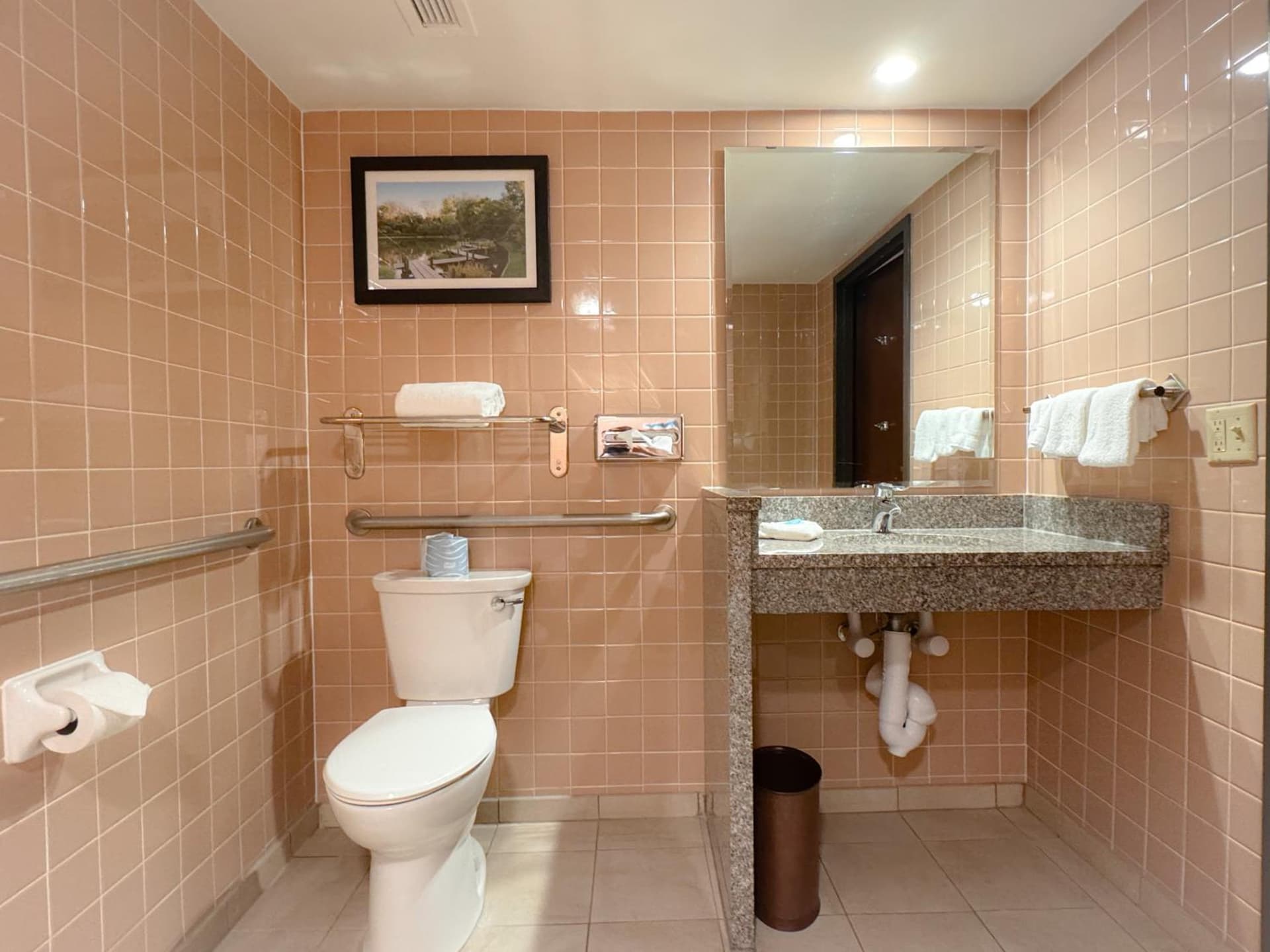 Heritage Inn & Suites St Louis Fenton, Trademark by Wyndham property views in Fenton, MO — gallery photo 3