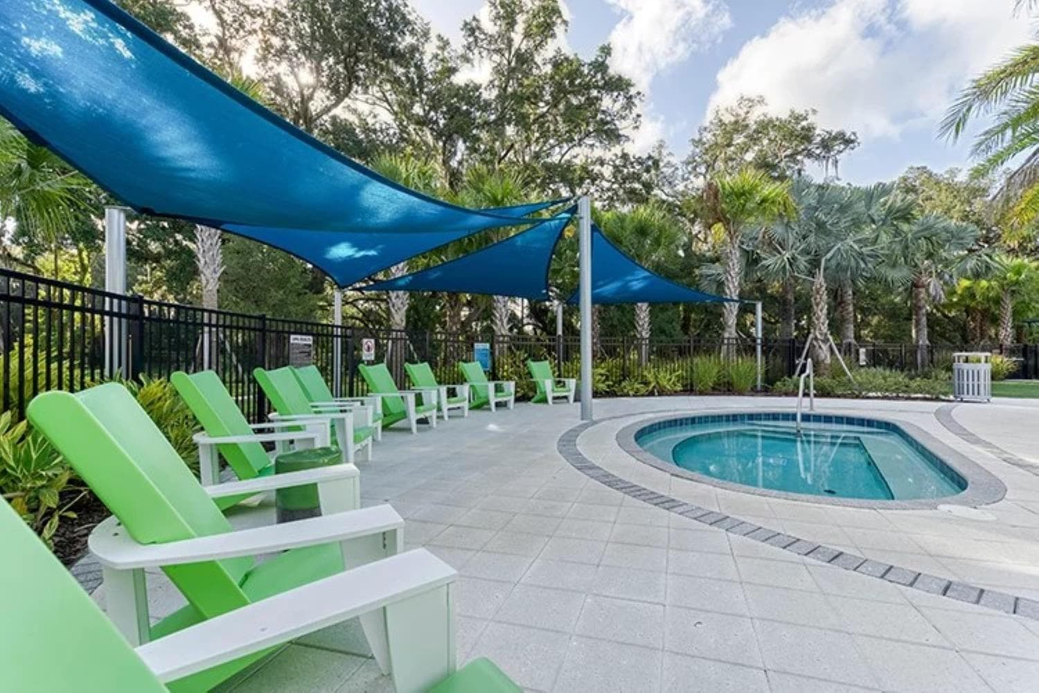 Sports teamLuxurious 14 bed & bowling alley interior in Kissimmee, FL — gallery photo 2