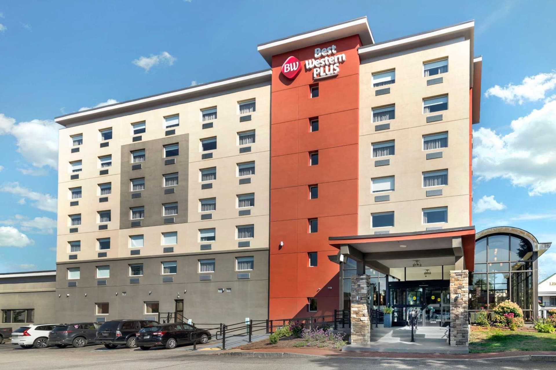 Best Western Plus Landmark Inn gallery photo in Laconia, NH — image 12