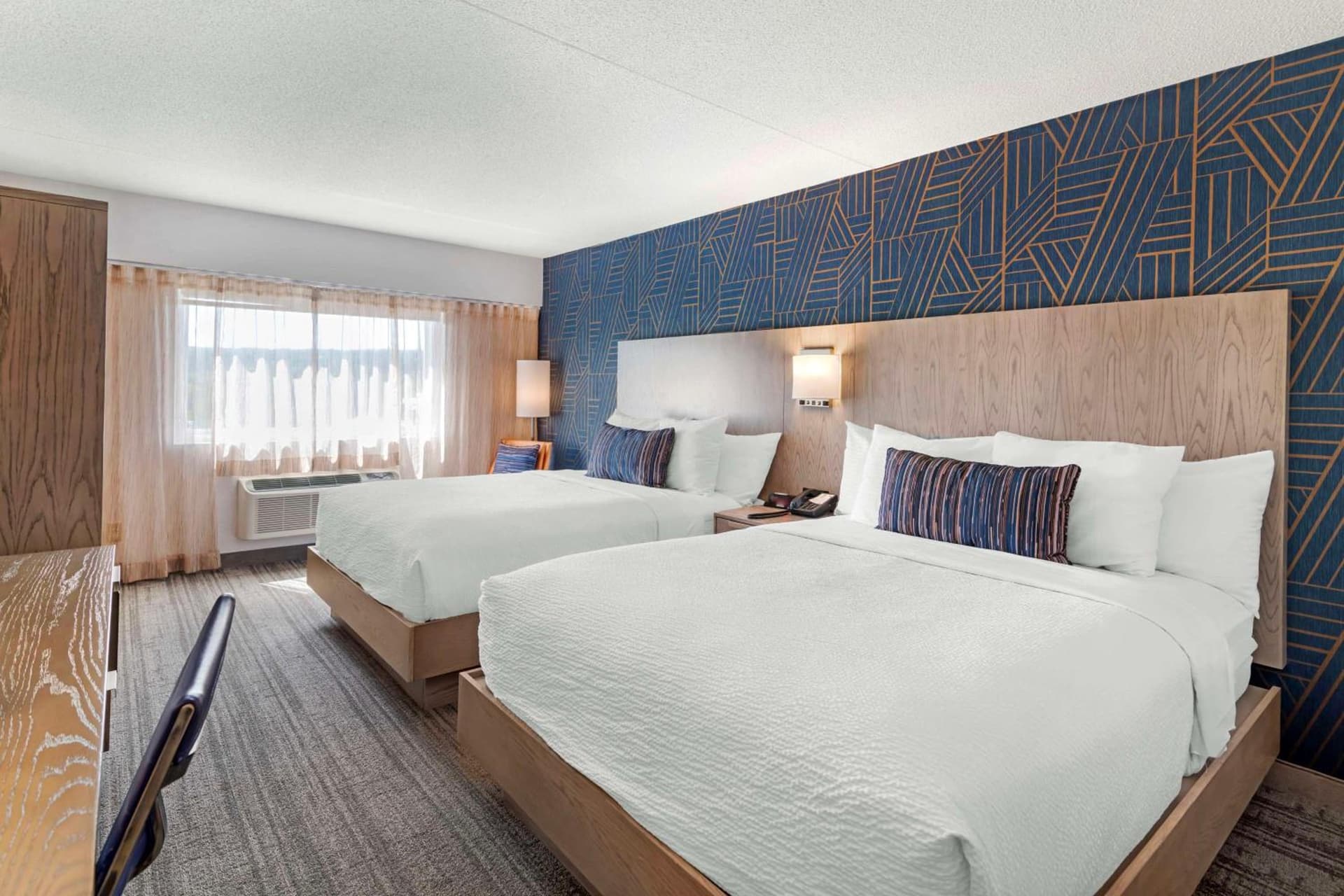 Best Western Plus Landmark Inn gallery photo in Laconia, NH — image 9