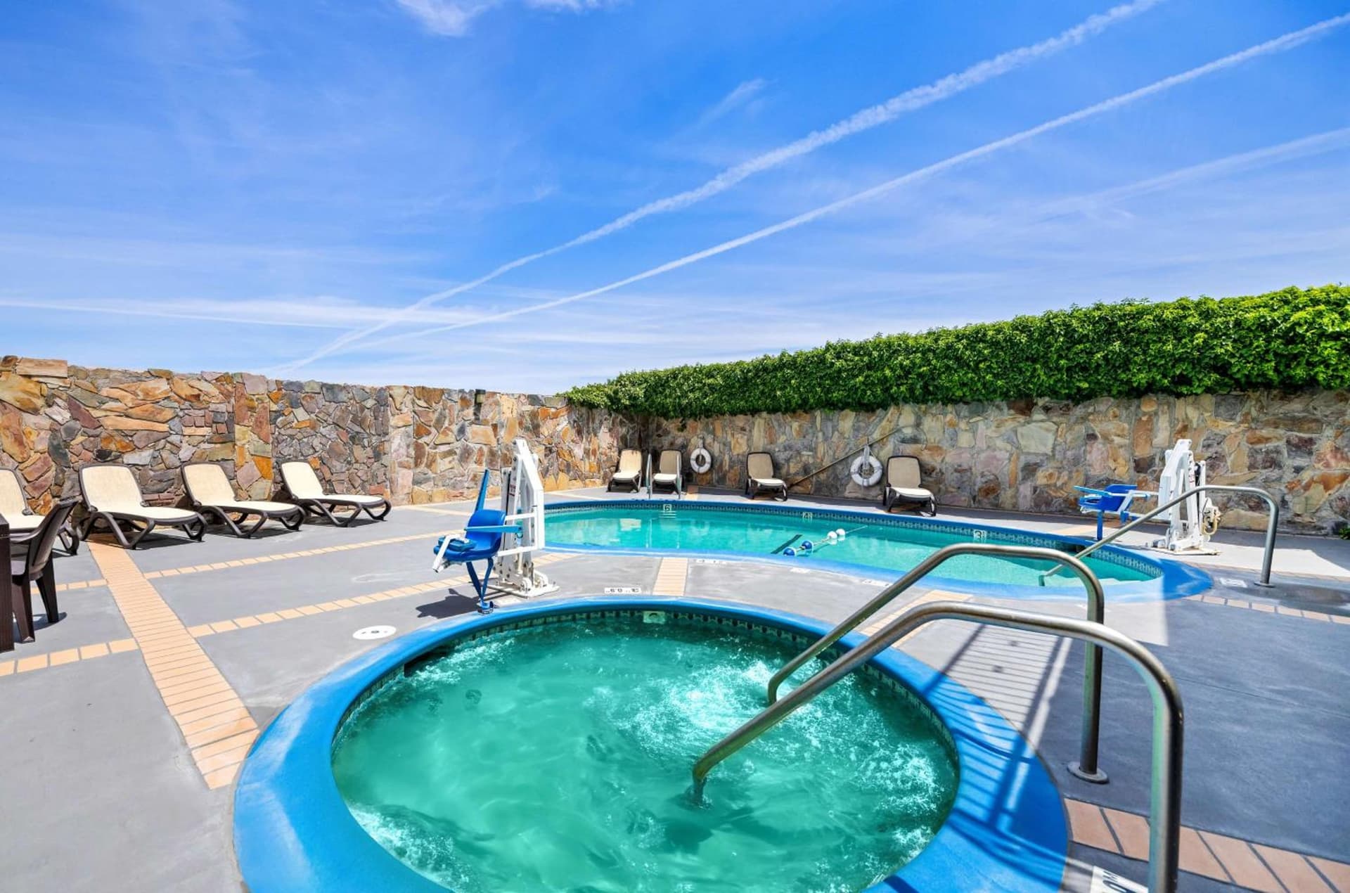 SureStayPlus Hotel by Best Western San Jose Central City interior in San Jose, CA — gallery photo 2