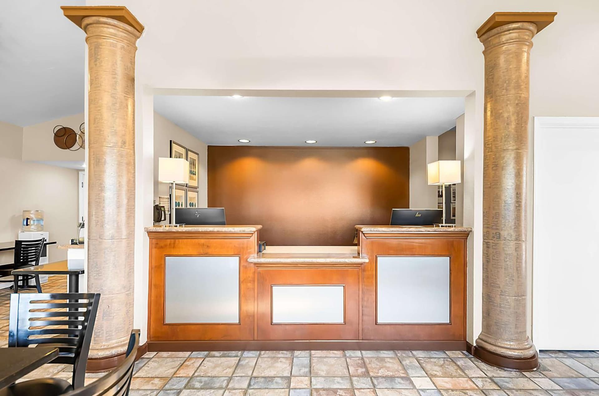 SureStayPlus Hotel by Best Western San Jose Central City property views in San Jose, CA — gallery photo 3