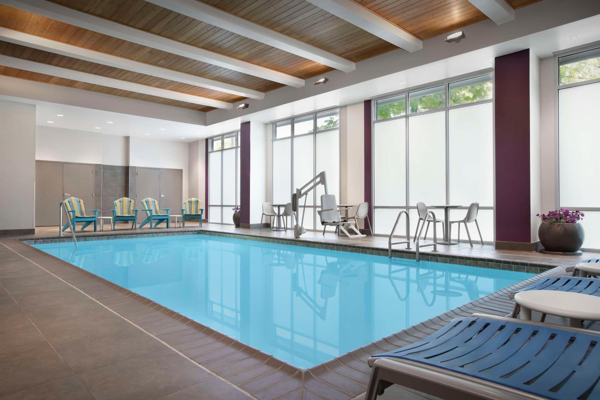 Home2 Suites by Hilton Eugene Downtown University Area gallery photo in Eugene, OR — image 13