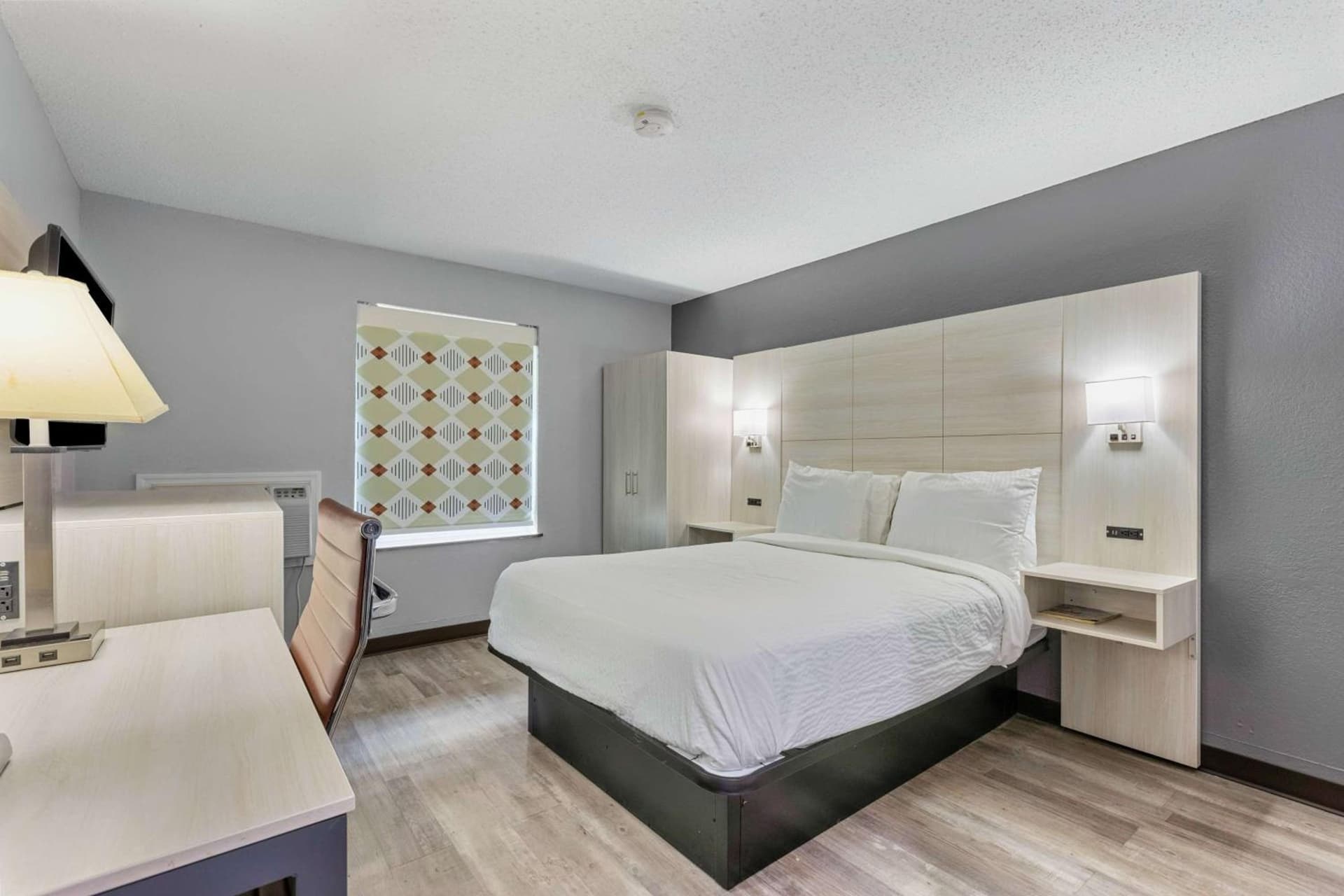 Days Inn by Wyndham Savannah Gateway I-95 gallery photo in Savannah, GA — image 27
