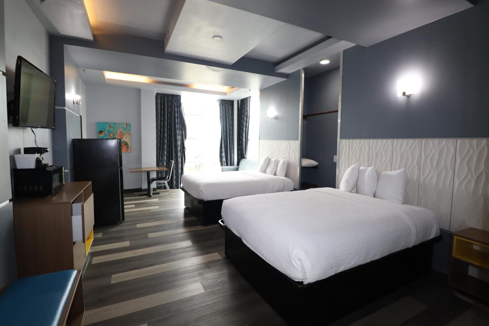 Days Inn & Suites by Wyndham Milwaukee gallery photo in Milwaukee, WI — image 6