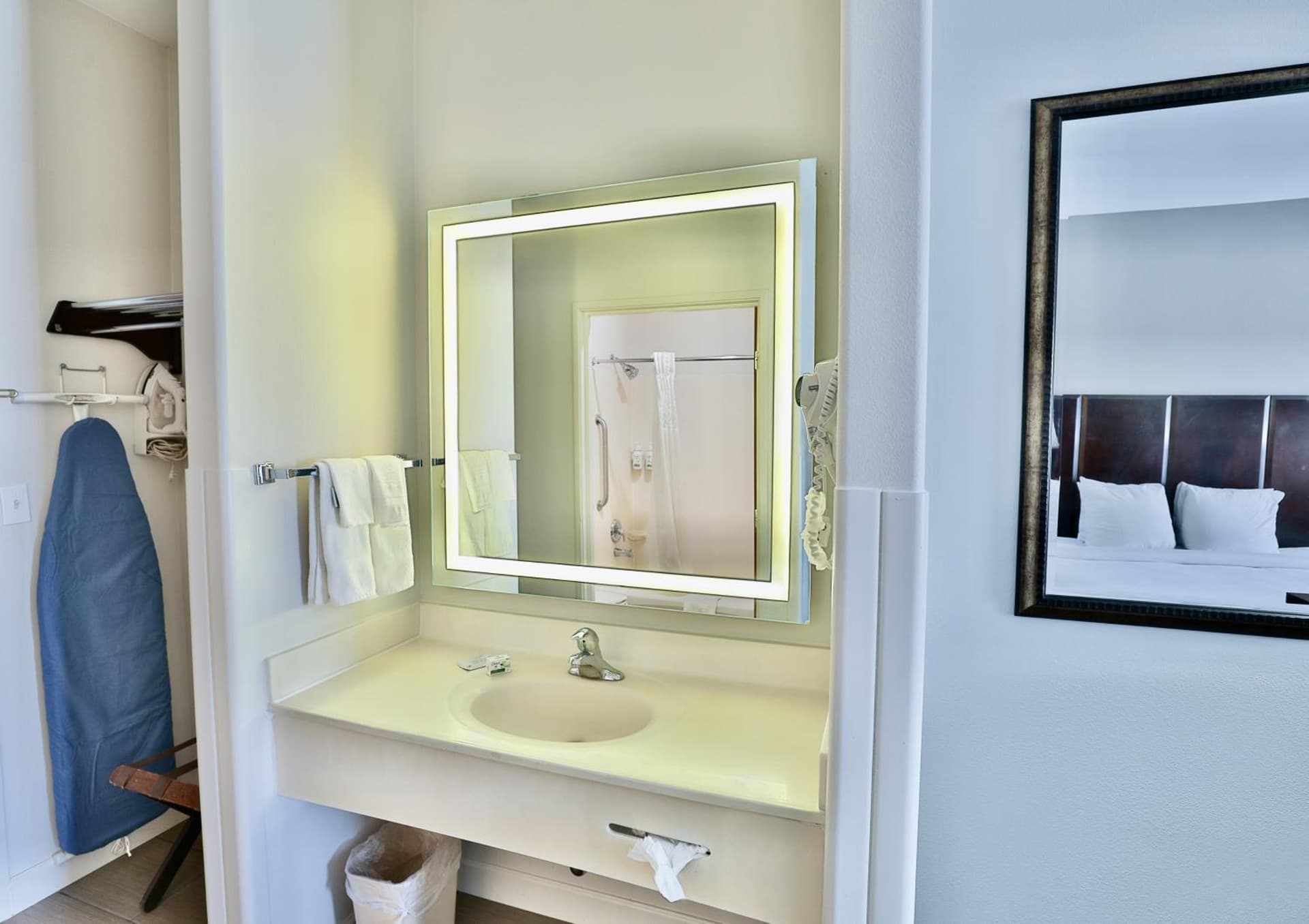 Baymont by Wyndham Tucson Airport gallery photo in Tucson, AZ — image 41