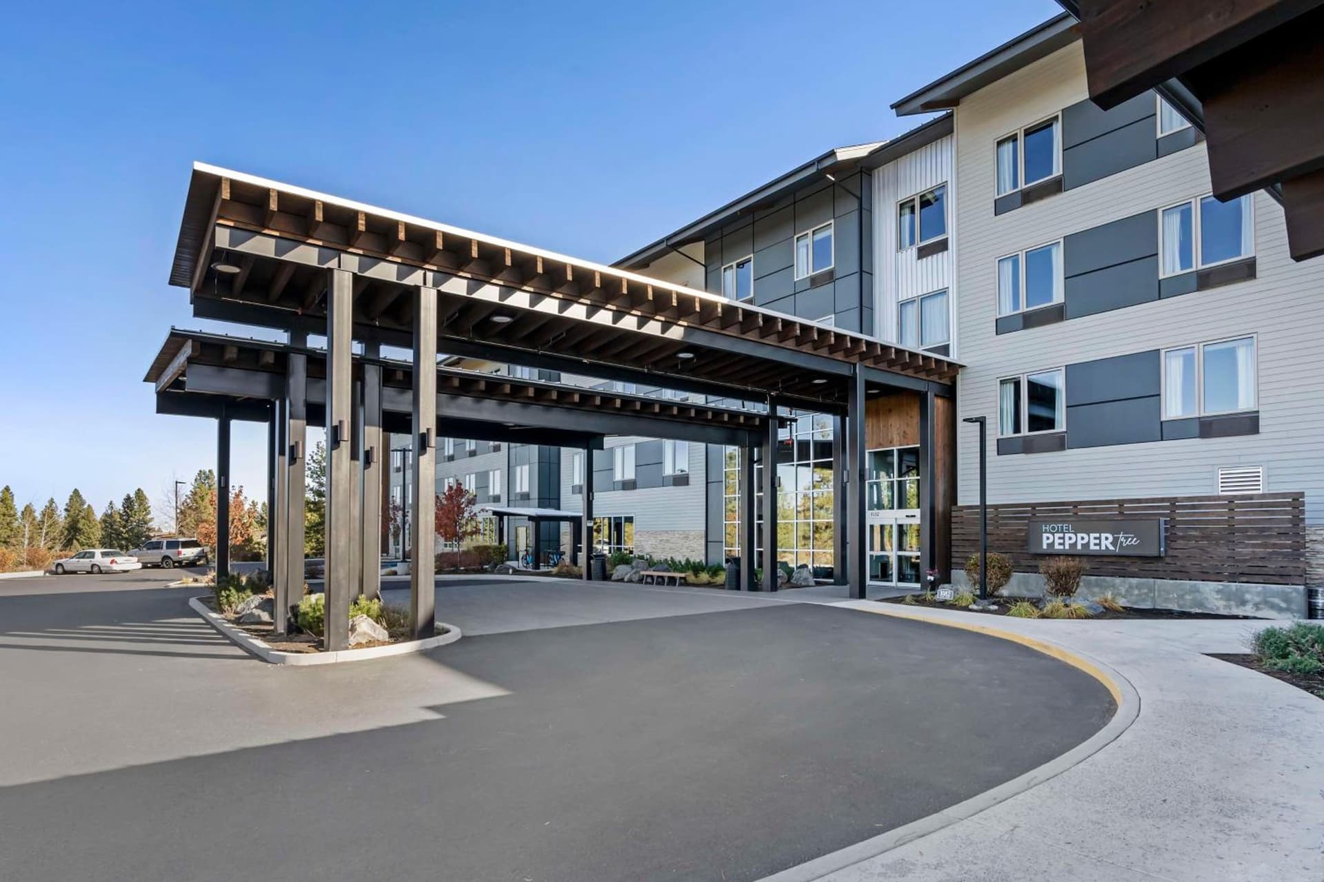 Hotel Peppertree Bend, BW Premier Collection gallery photo in Bend, OR — image 19