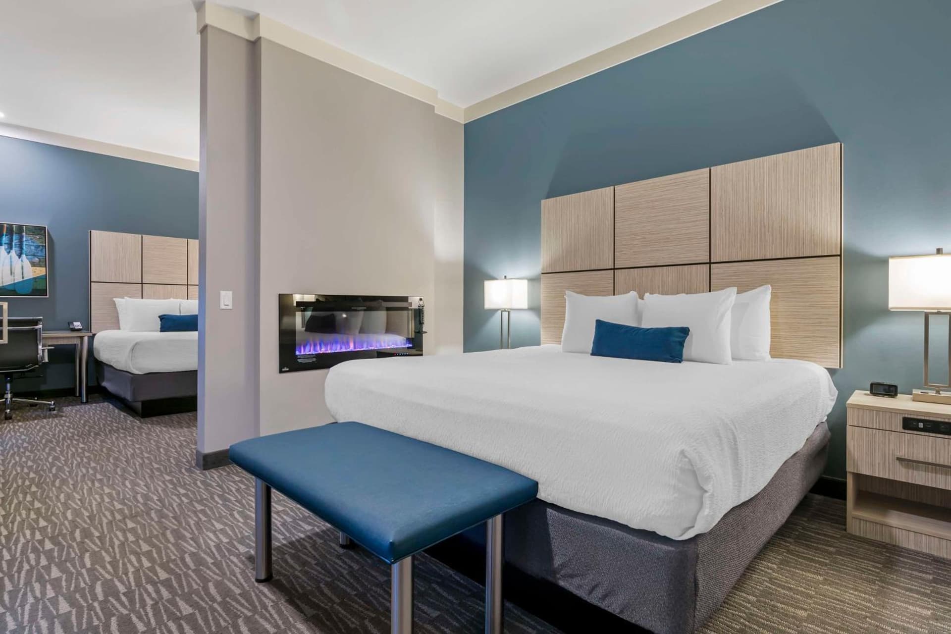 Hotel Peppertree Bend, BW Premier Collection gallery photo in Bend, OR — image 35