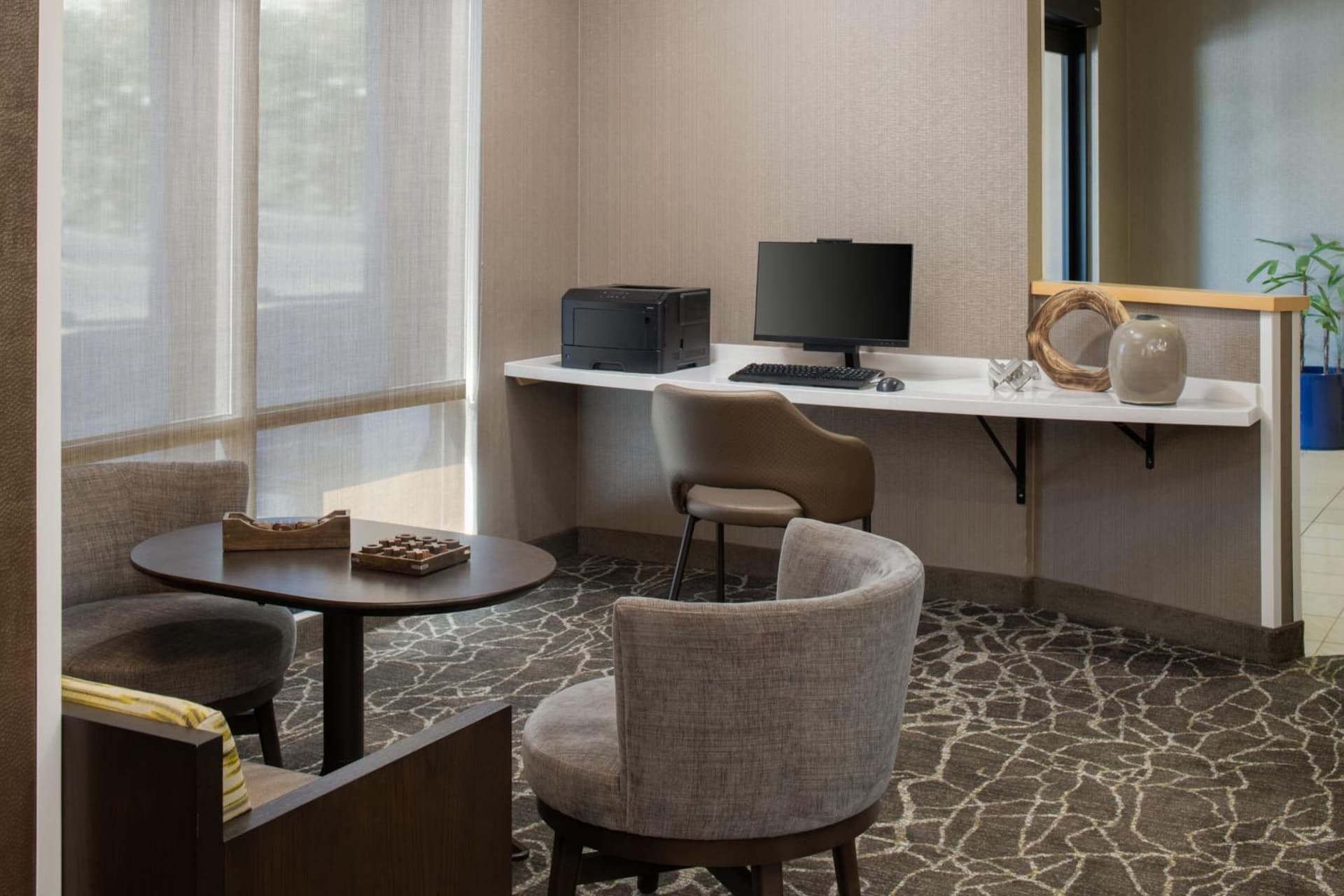 SpringHill Suites by Marriott Medford gallery photo in Medford, OR — image 7