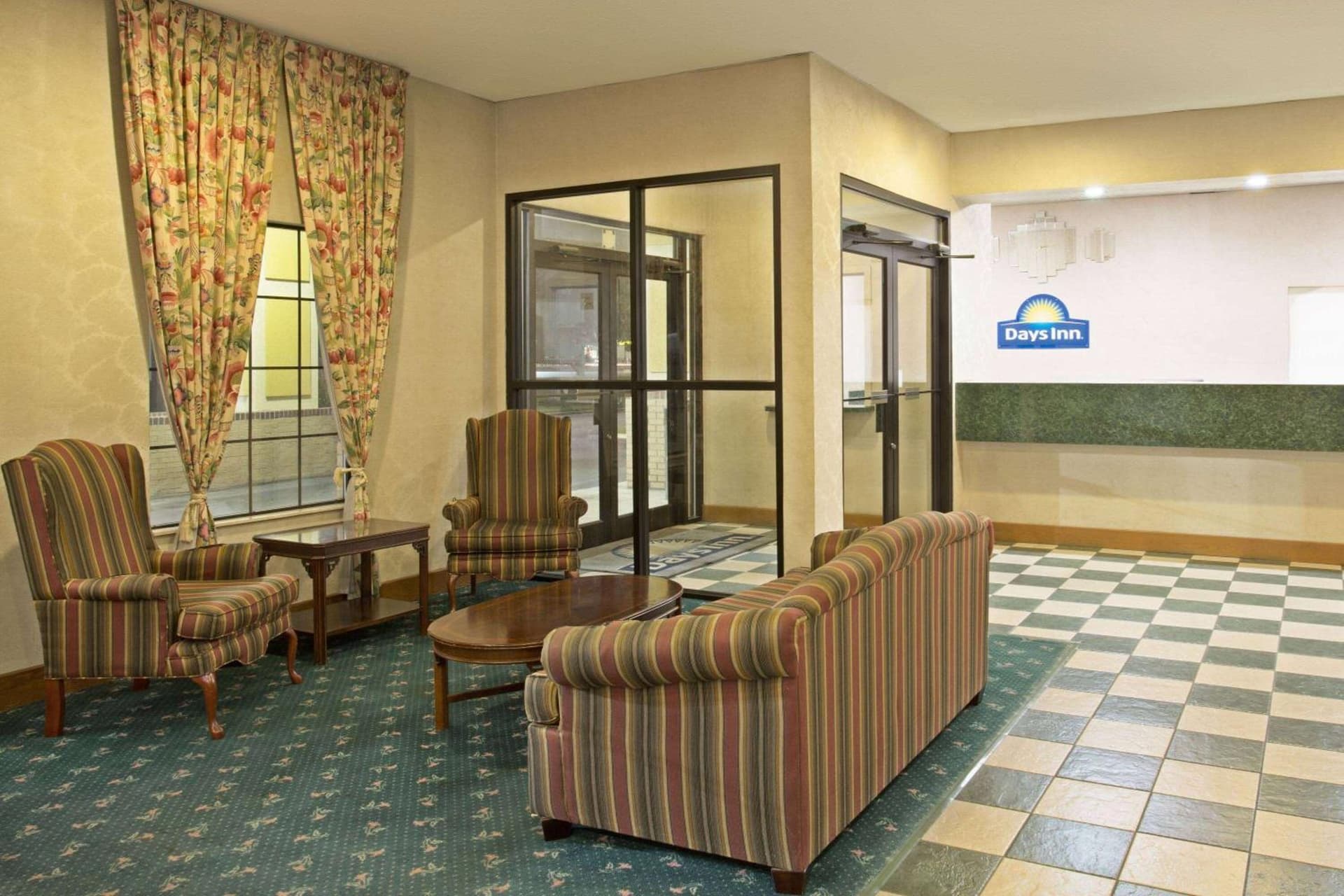 Days Inn by Wyndham Hammond property views in Hammond, LA — gallery photo 3
