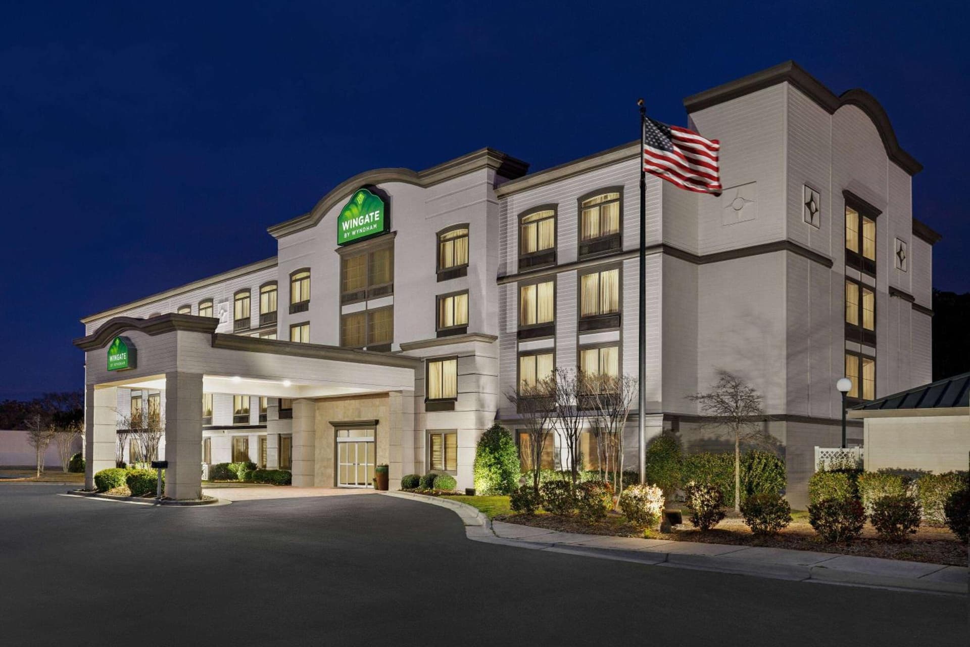 Wingate By Wyndham Southport — hotel in Southport, North Carolina