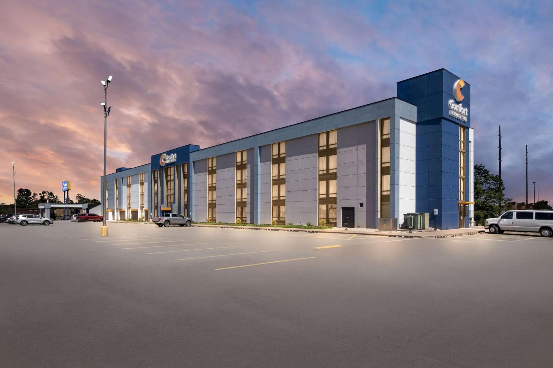 Comfort Inn & Suites Evansville Airport gallery photo in Evansville, IN — image 28