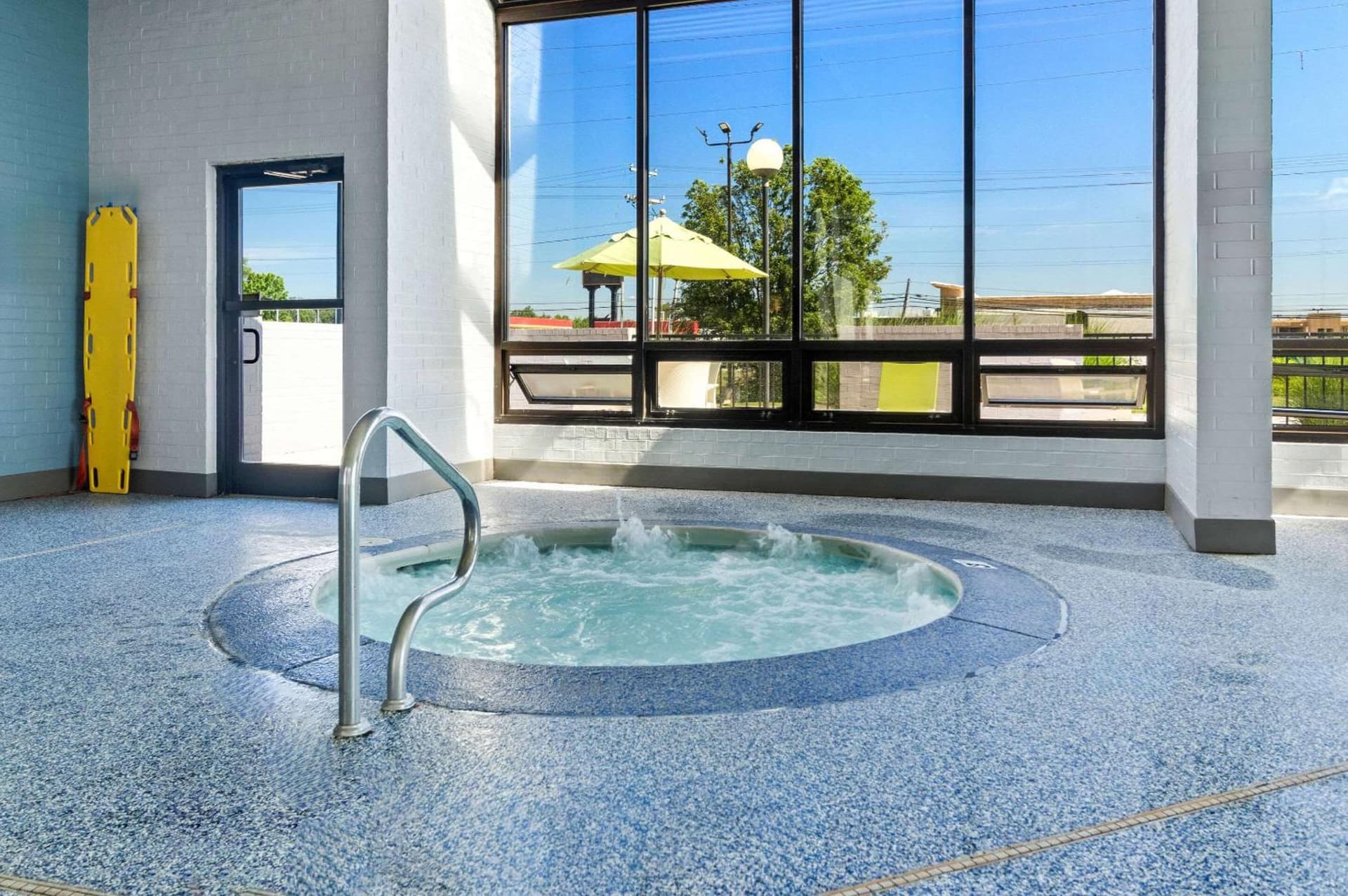 Comfort Inn & Suites Evansville Airport gallery photo in Evansville, IN — image 32