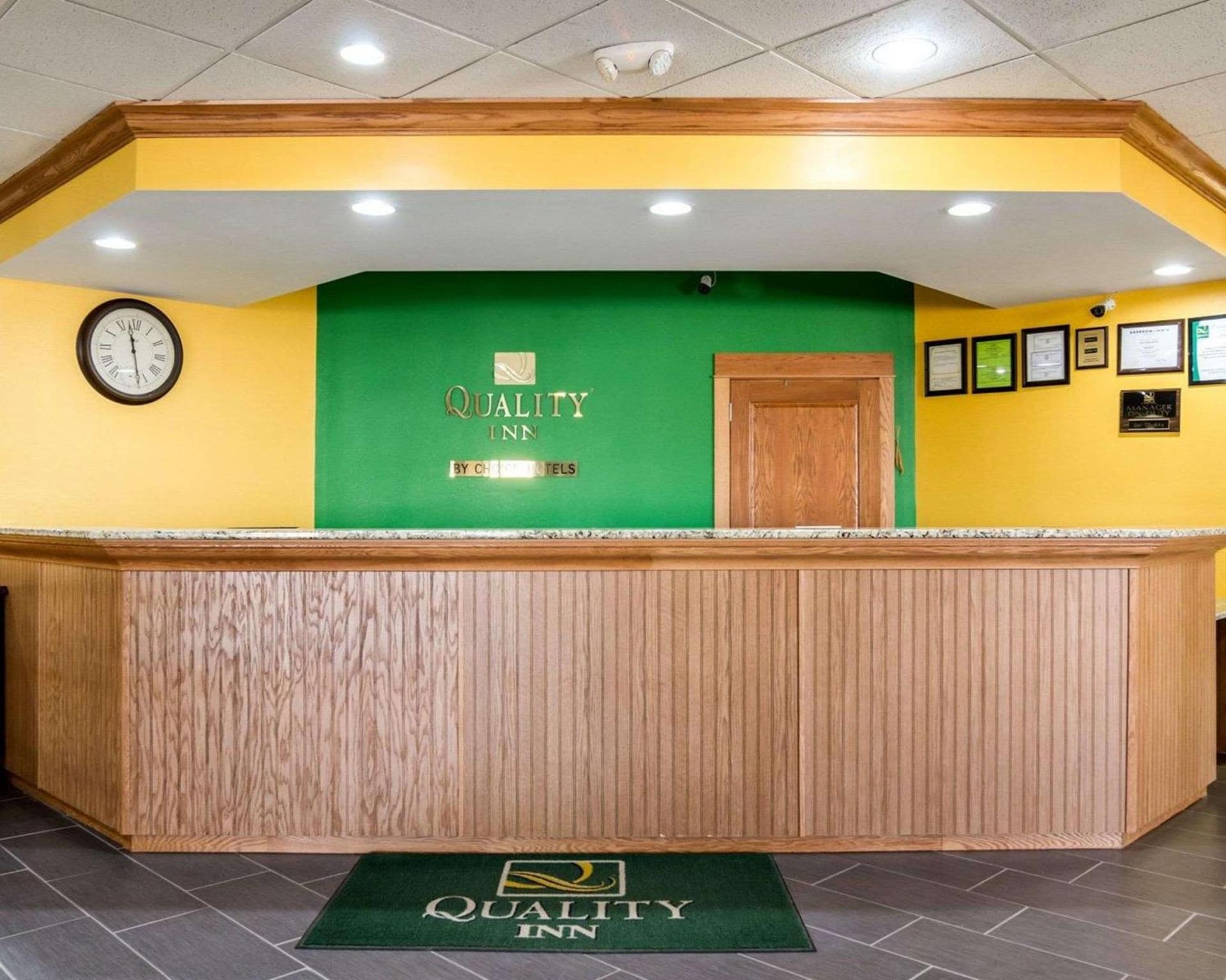 Quality Inn Liberal interior in Liberal, KS — gallery photo 2